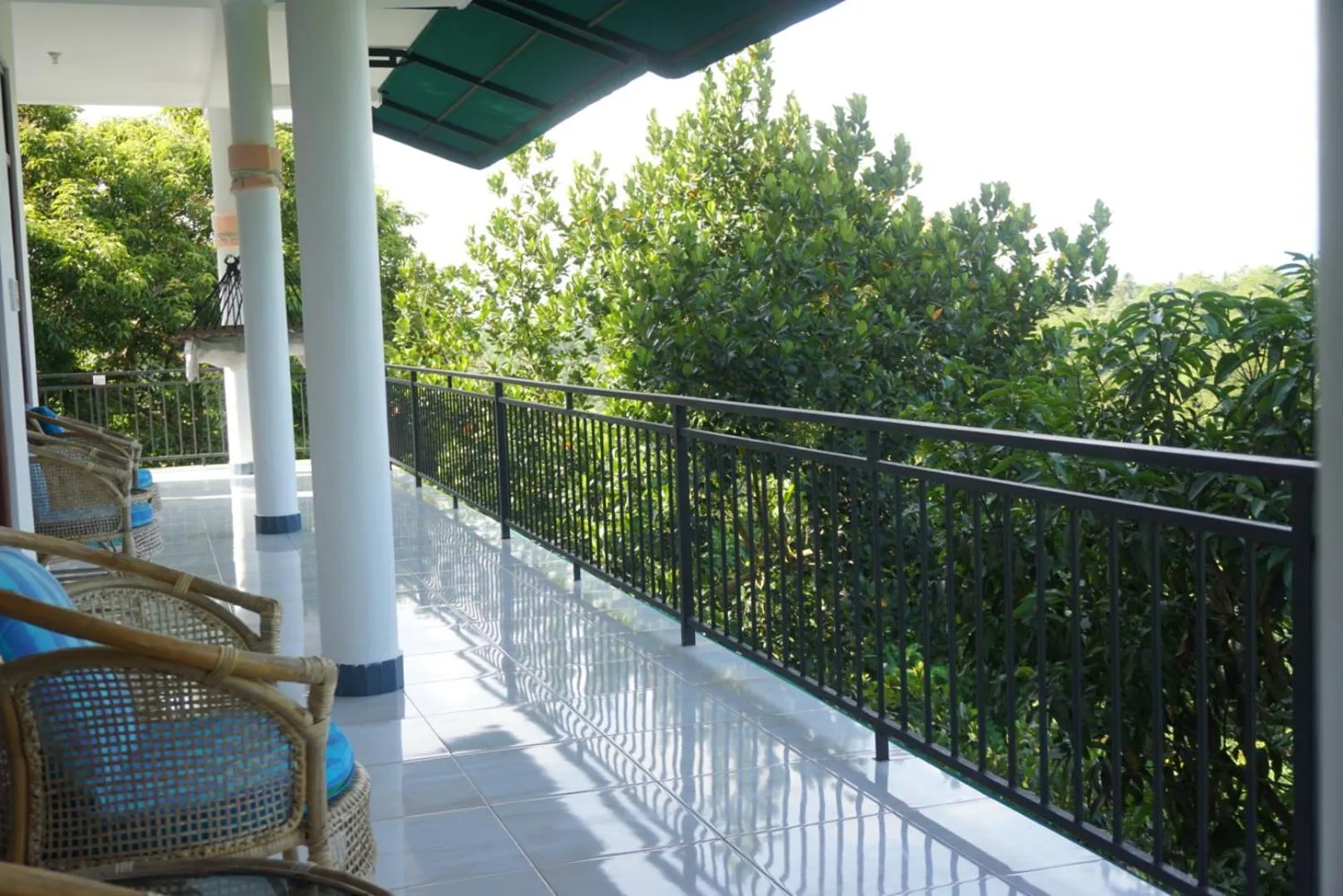 Seating area, Balcony/Terrace in Green Hill Paradise Villa