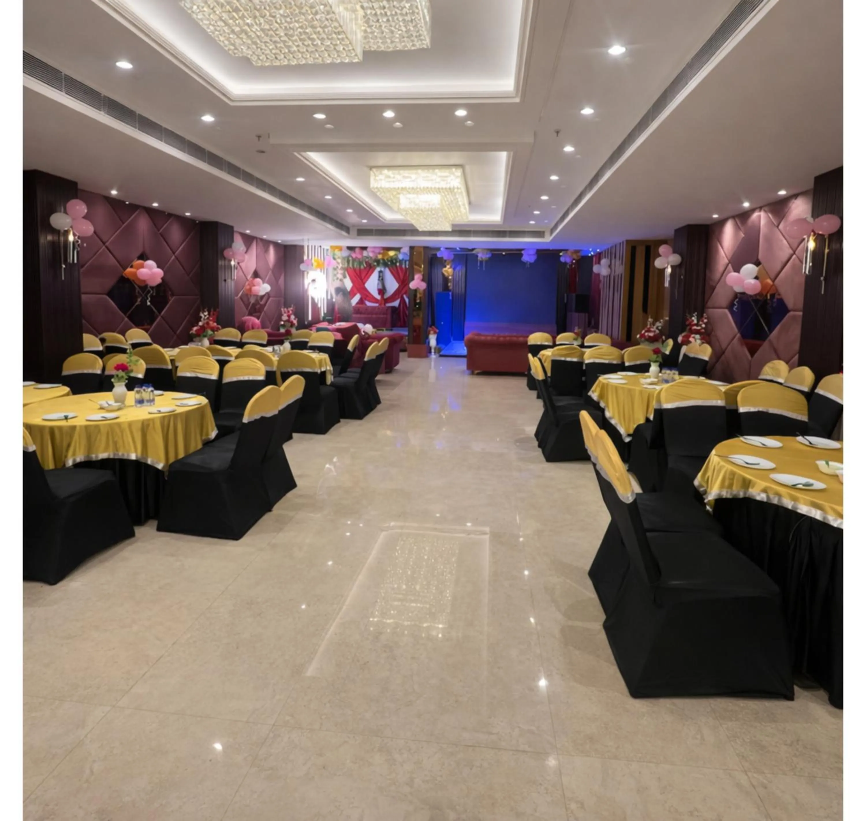 Banquet/Function facilities in Hotel Diamond Villa and Banquet