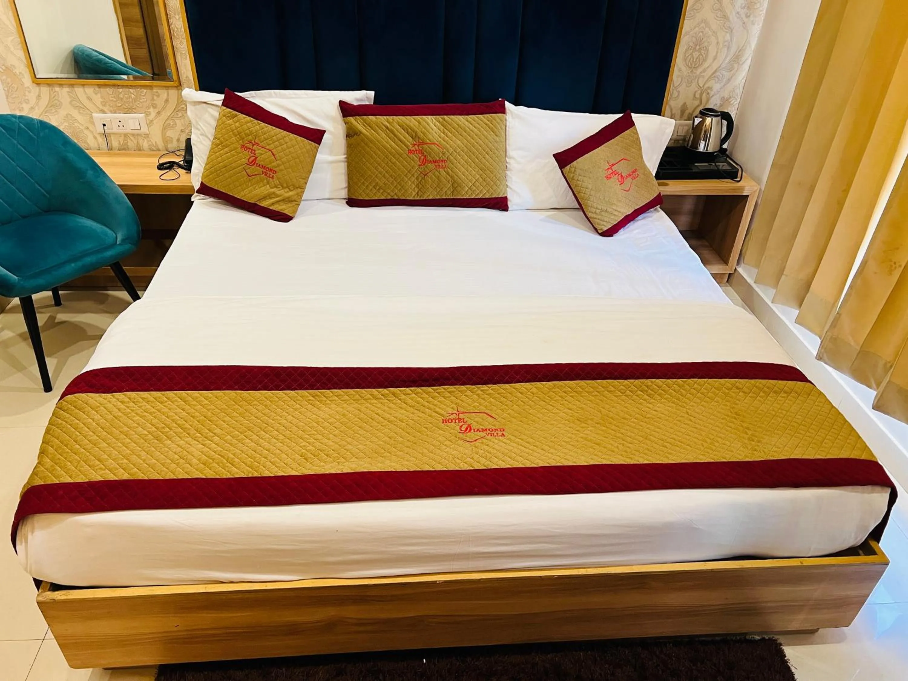 Photo of the whole room, Bed in Hotel Diamond Villa and Banquet