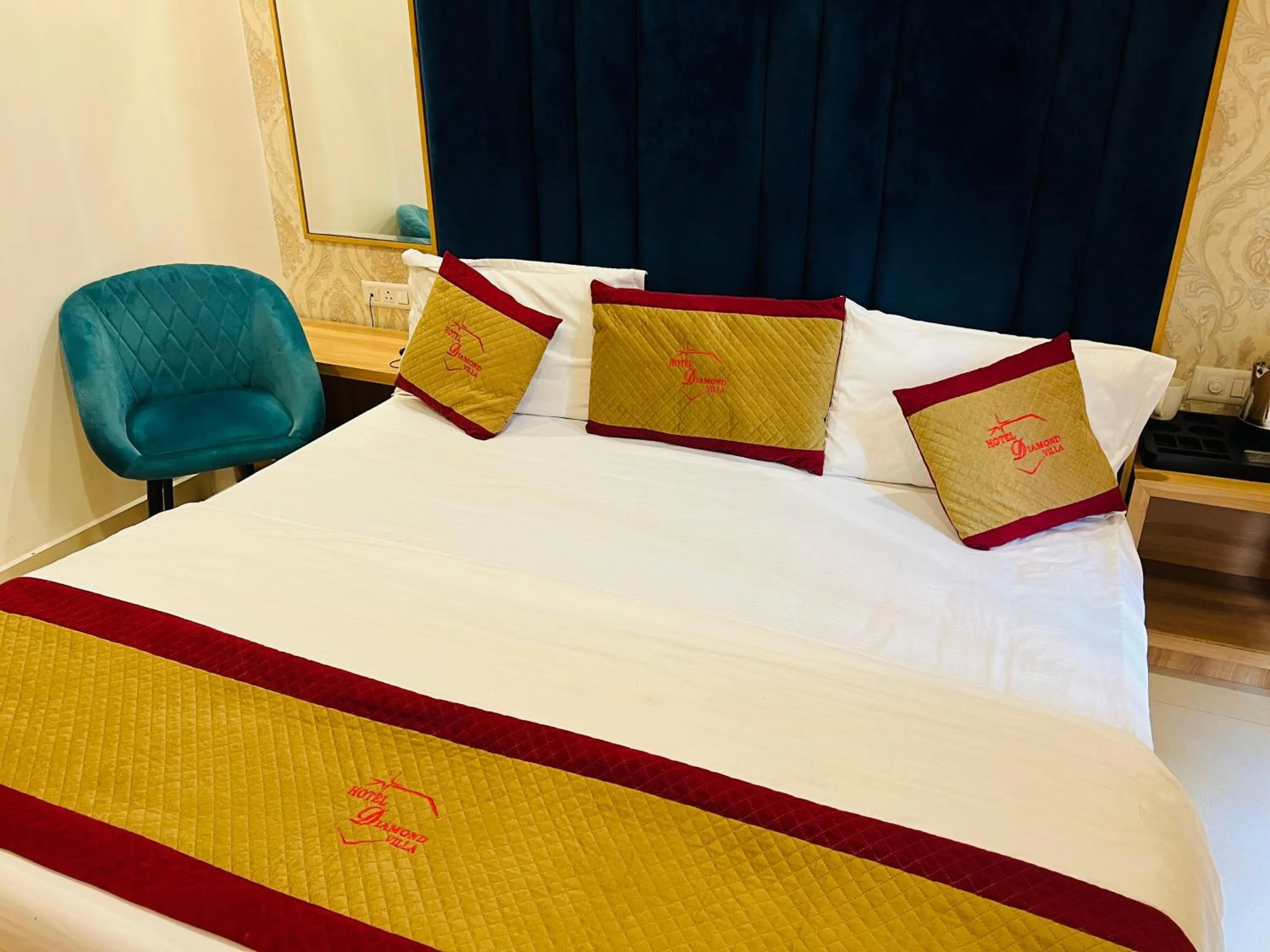 Photo of the whole room, Bed in Hotel Diamond Villa and Banquet