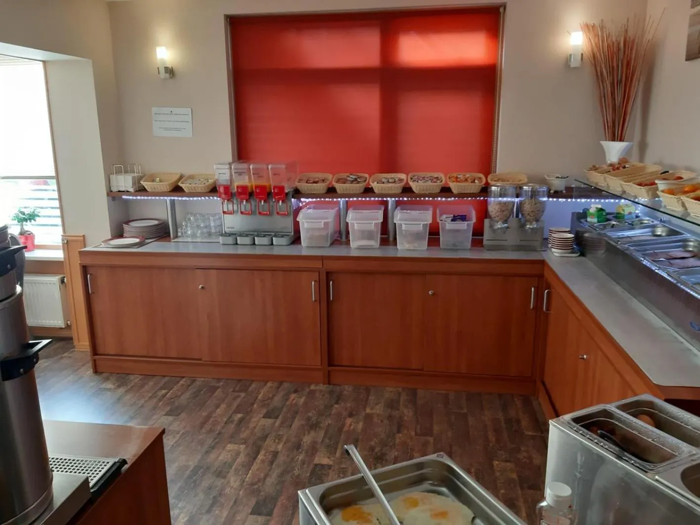 Communal kitchen in Zorn Hotel Duinlust