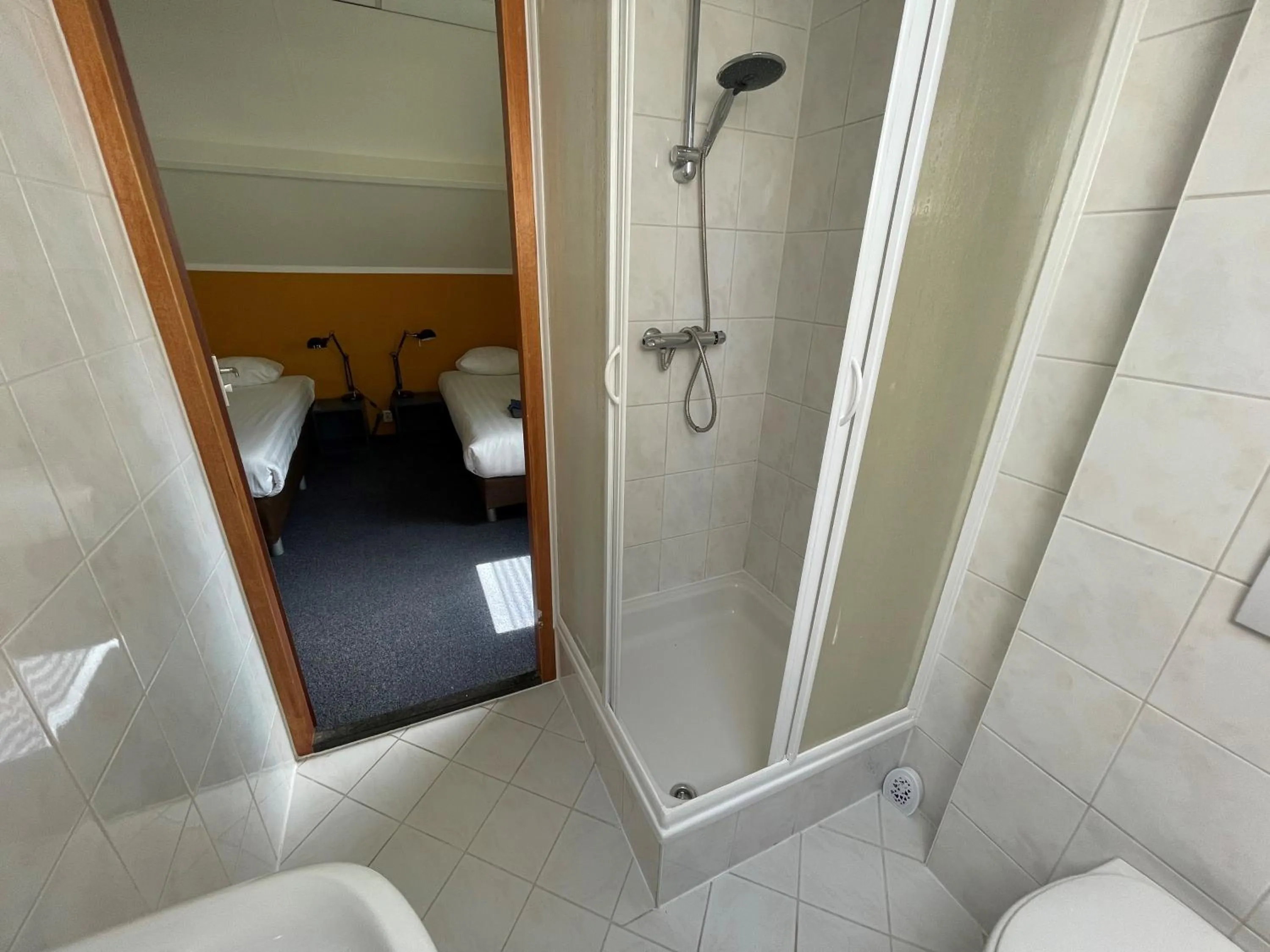 Bathroom in Zorn Hotel Duinlust