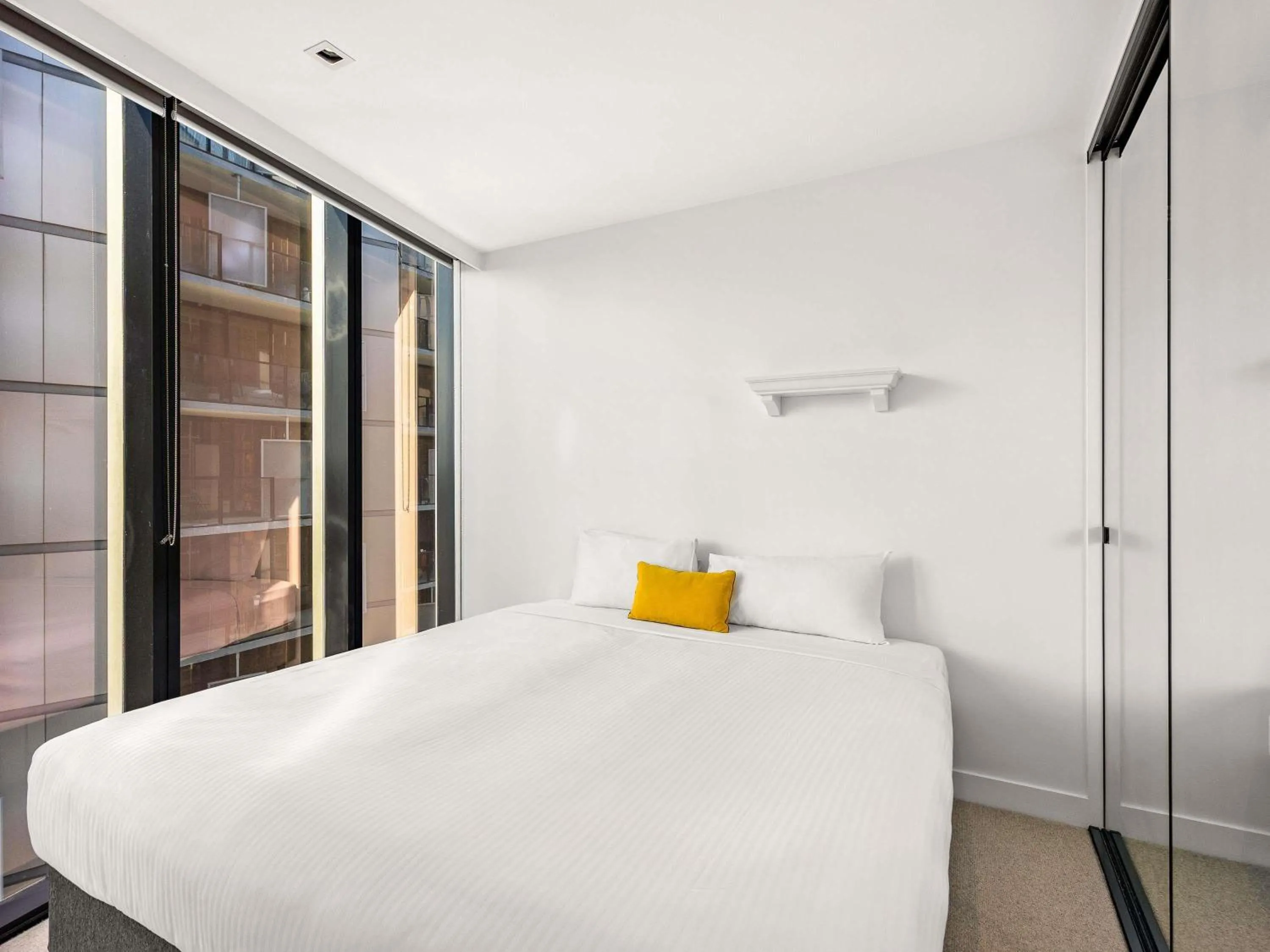 Bedroom, Bed in Peppers Docklands