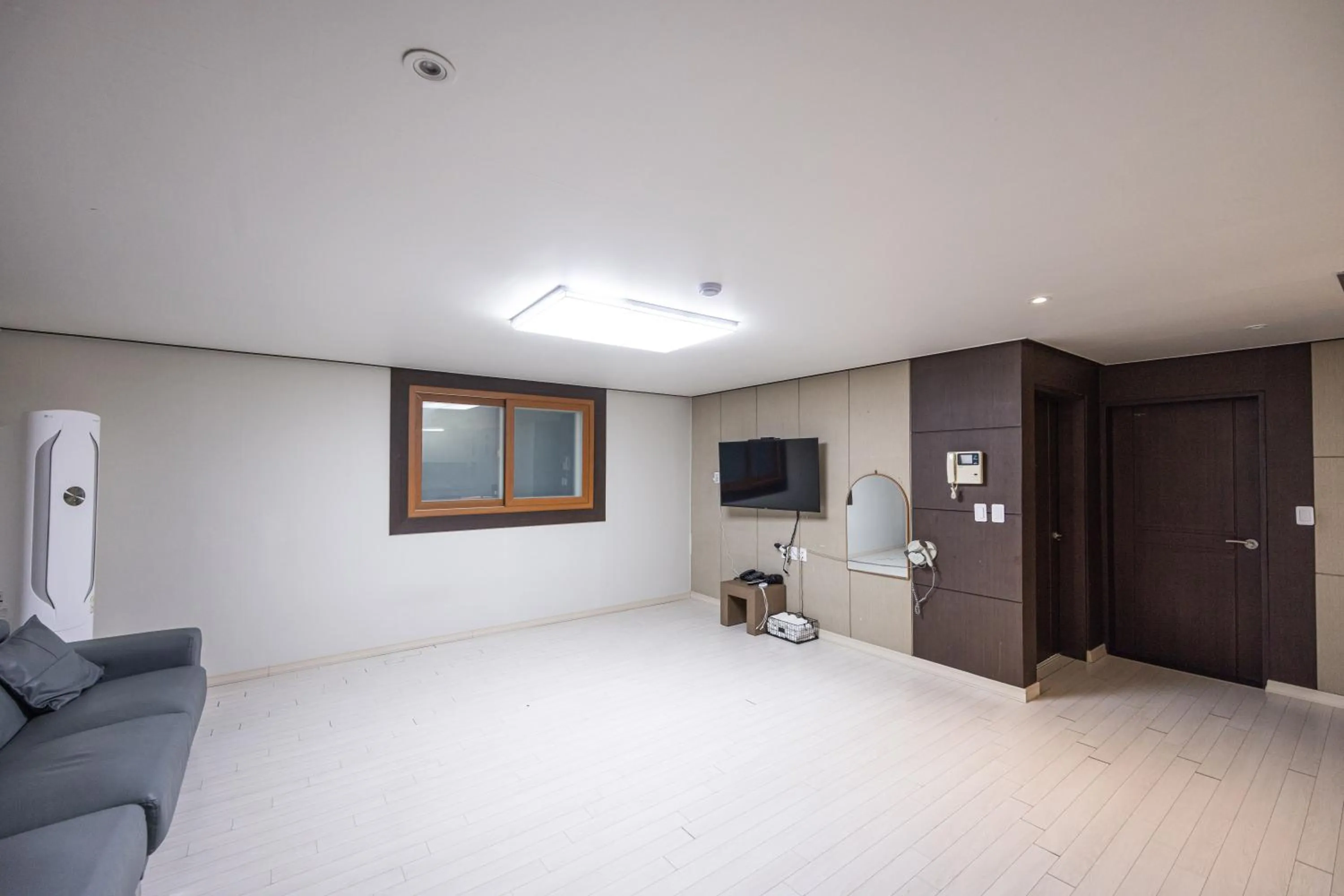 TV and multimedia in Lien Hotel Haeundae