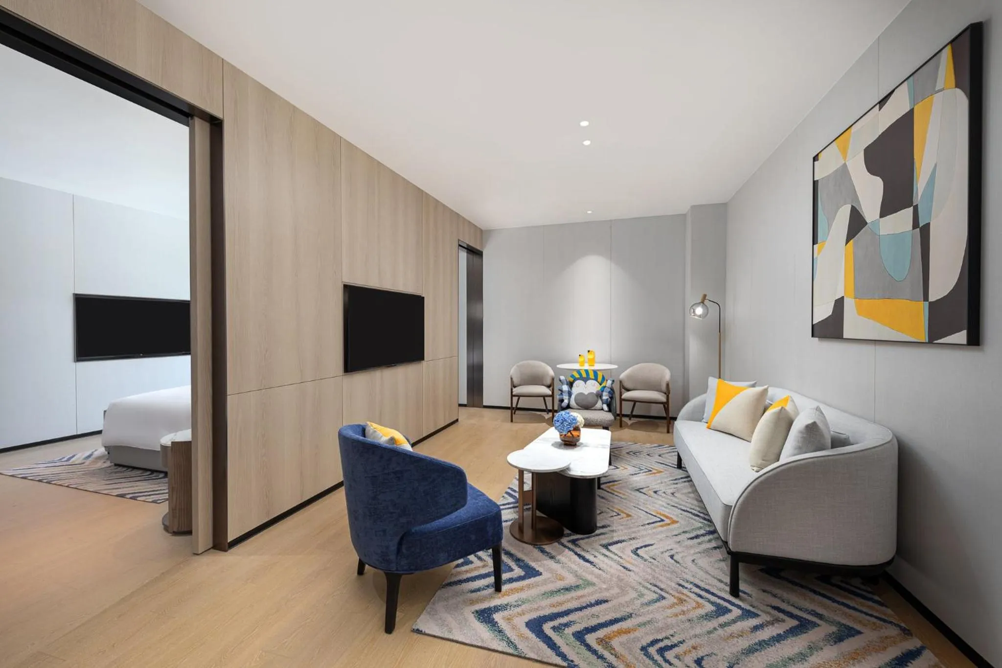 Photo of the whole room in voco Lianyungang Haizhou Bay by IHG