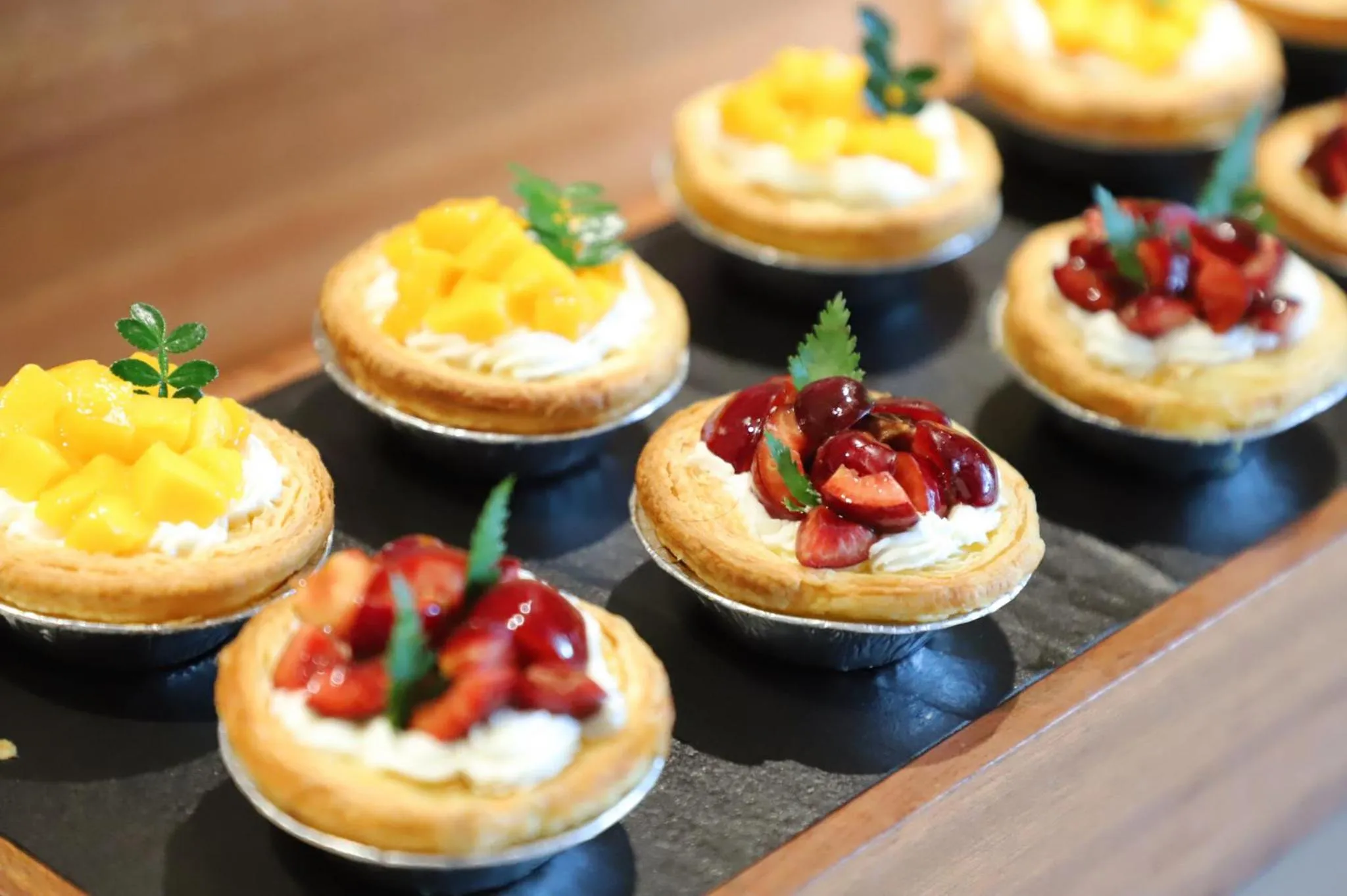 Restaurant/places to eat in voco Lianyungang Haizhou Bay by IHG