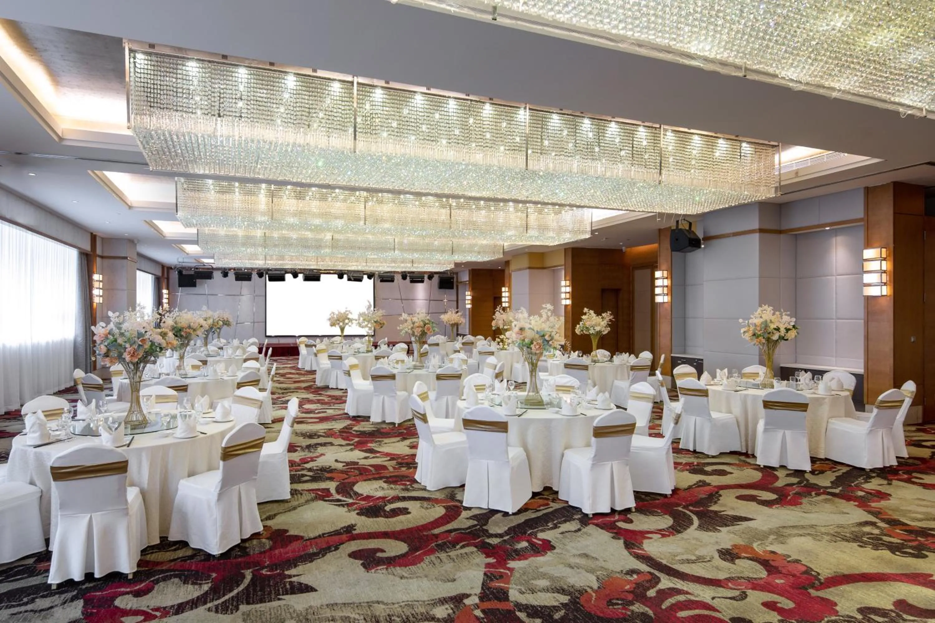 Meeting/conference room in Holiday Inn Ningde Dijing by IHG