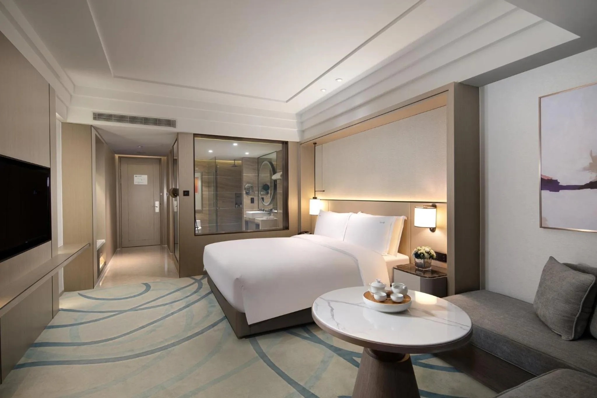 Photo of the whole room, Bed in Holiday Inn Ningde Dijing by IHG