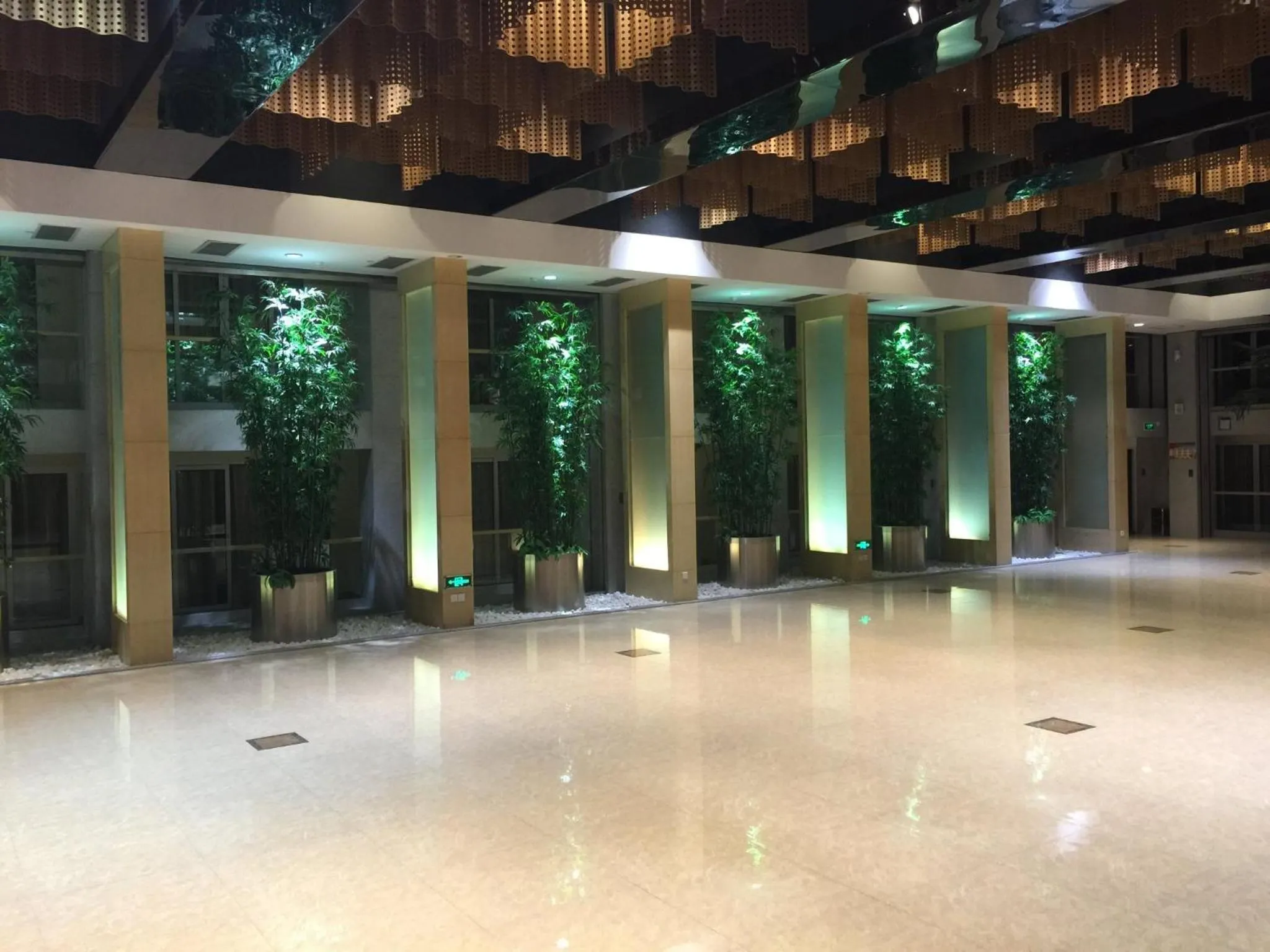 Lobby or reception in Ramada Encore by Wyndham Wuhan Int'l Conference Center