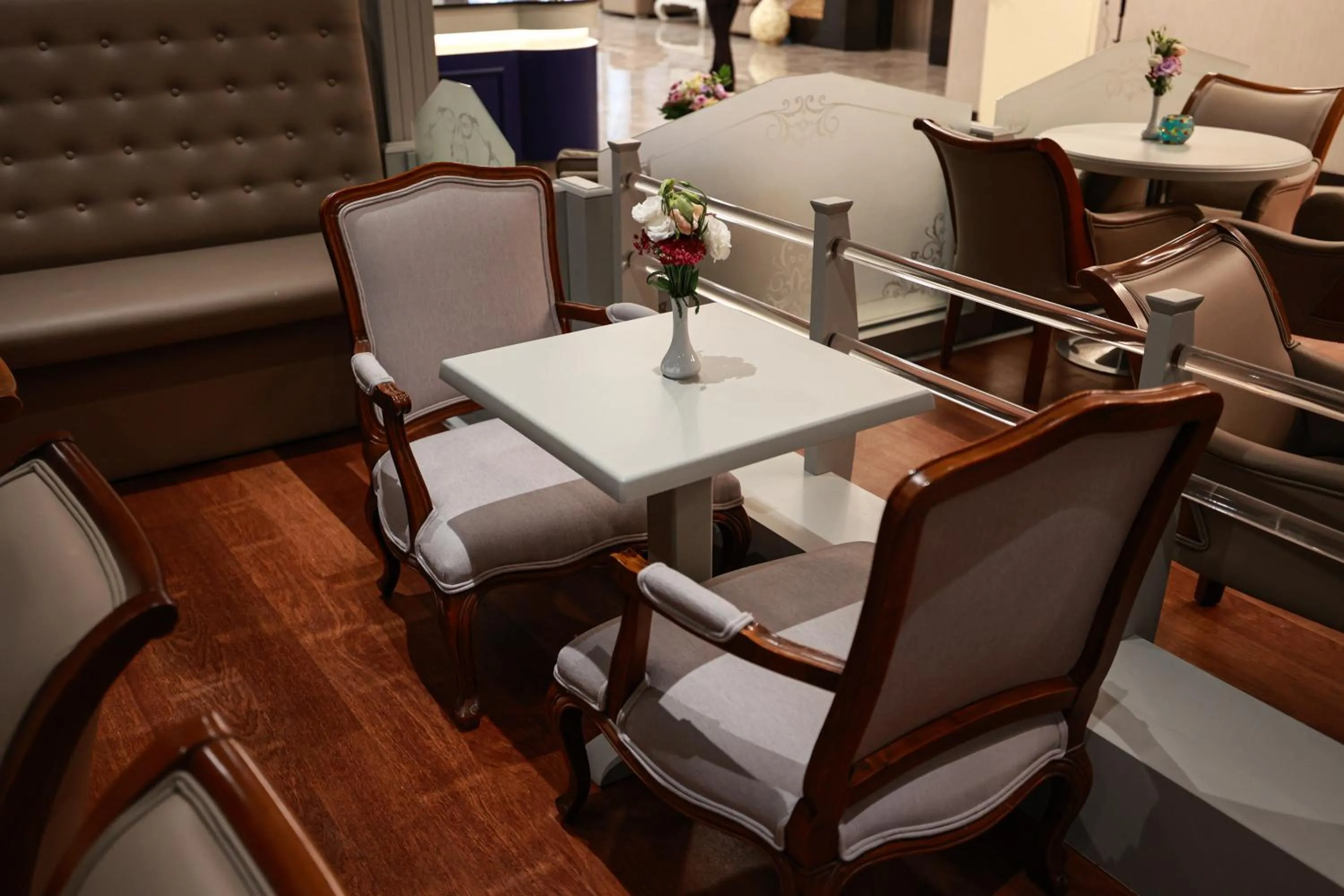 Lounge or bar in Nova Plaza Orion Hotel