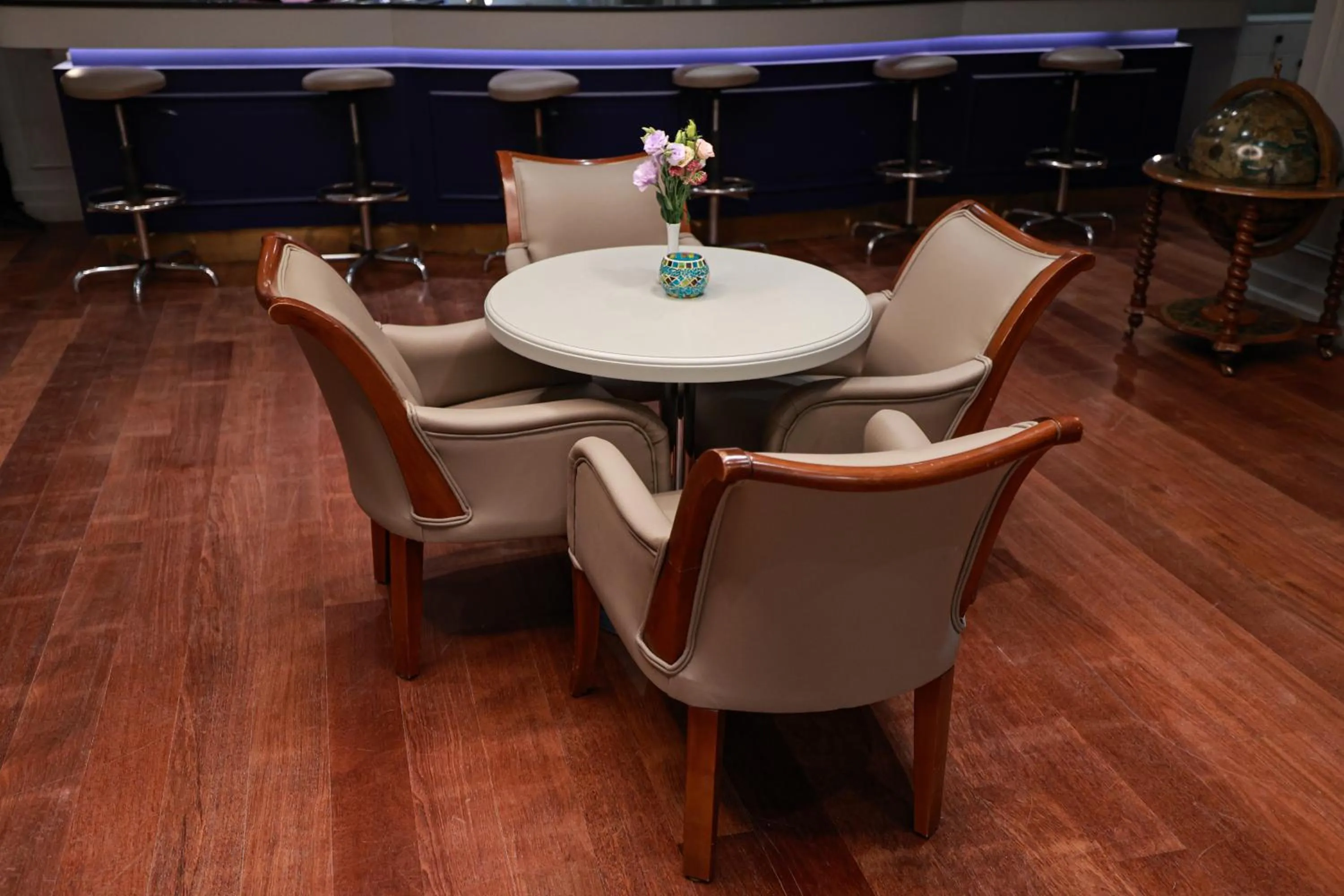 Lounge or bar in Nova Plaza Orion Hotel