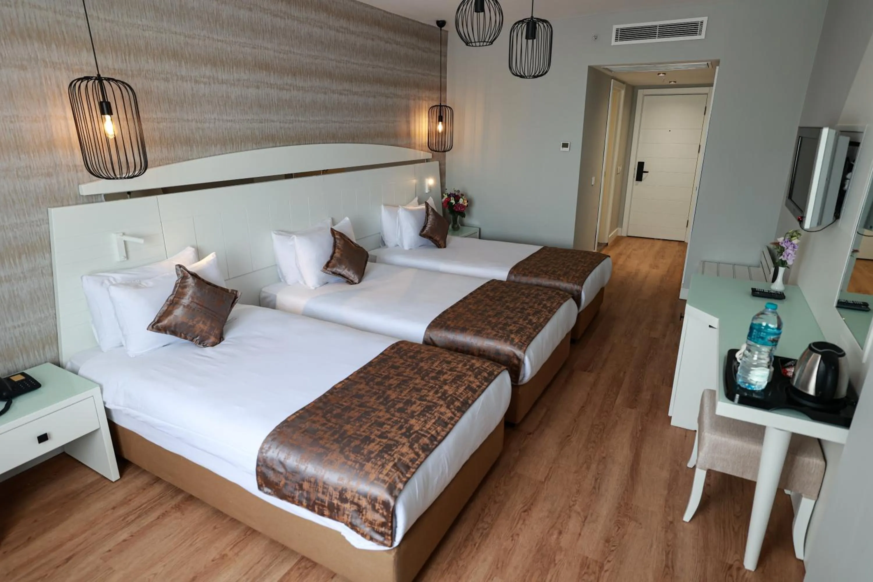 Photo of the whole room, Bed in Nova Plaza Orion Hotel