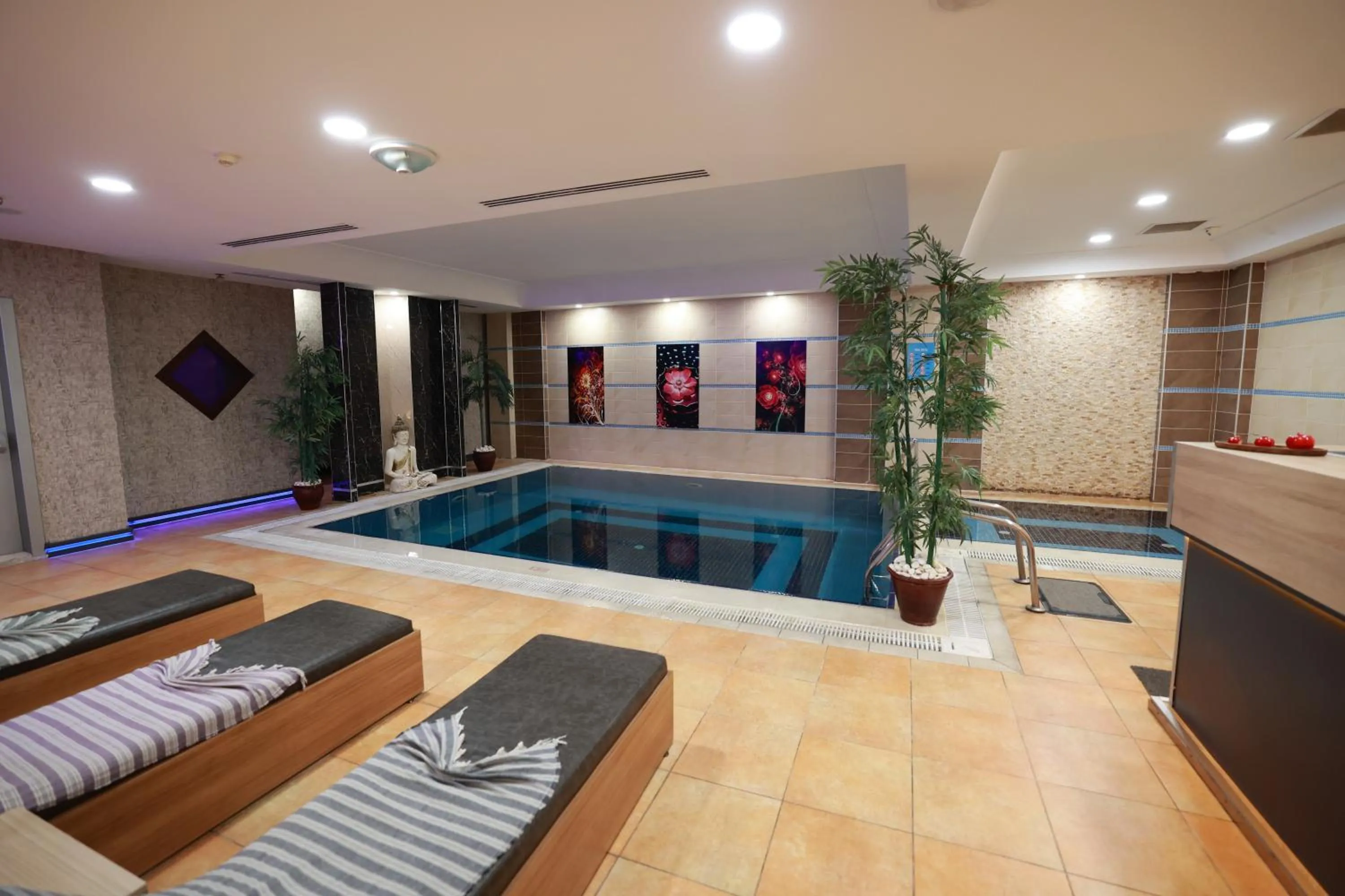 Pool view in Nova Plaza Orion Hotel