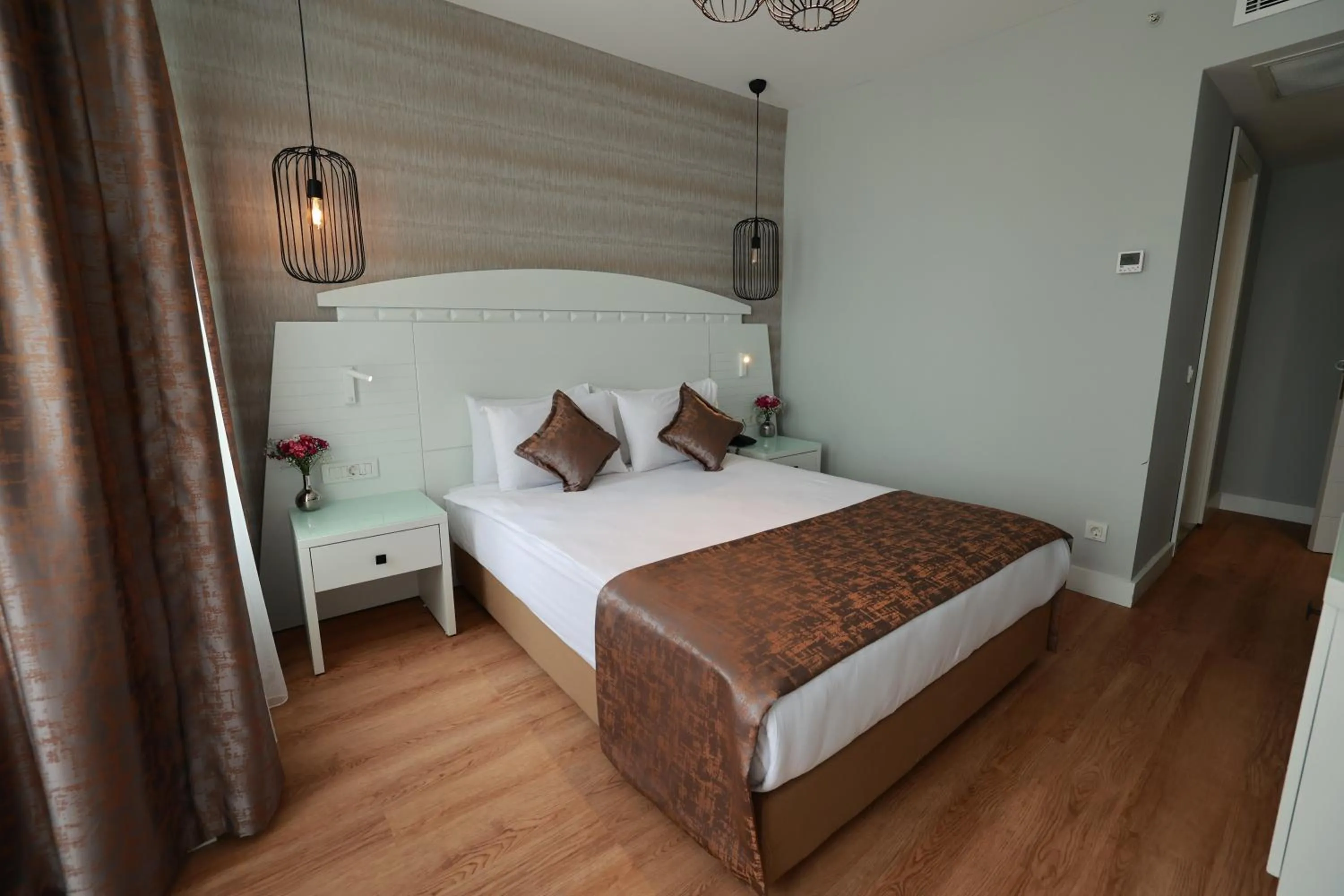 Photo of the whole room, Bed in Nova Plaza Orion Hotel