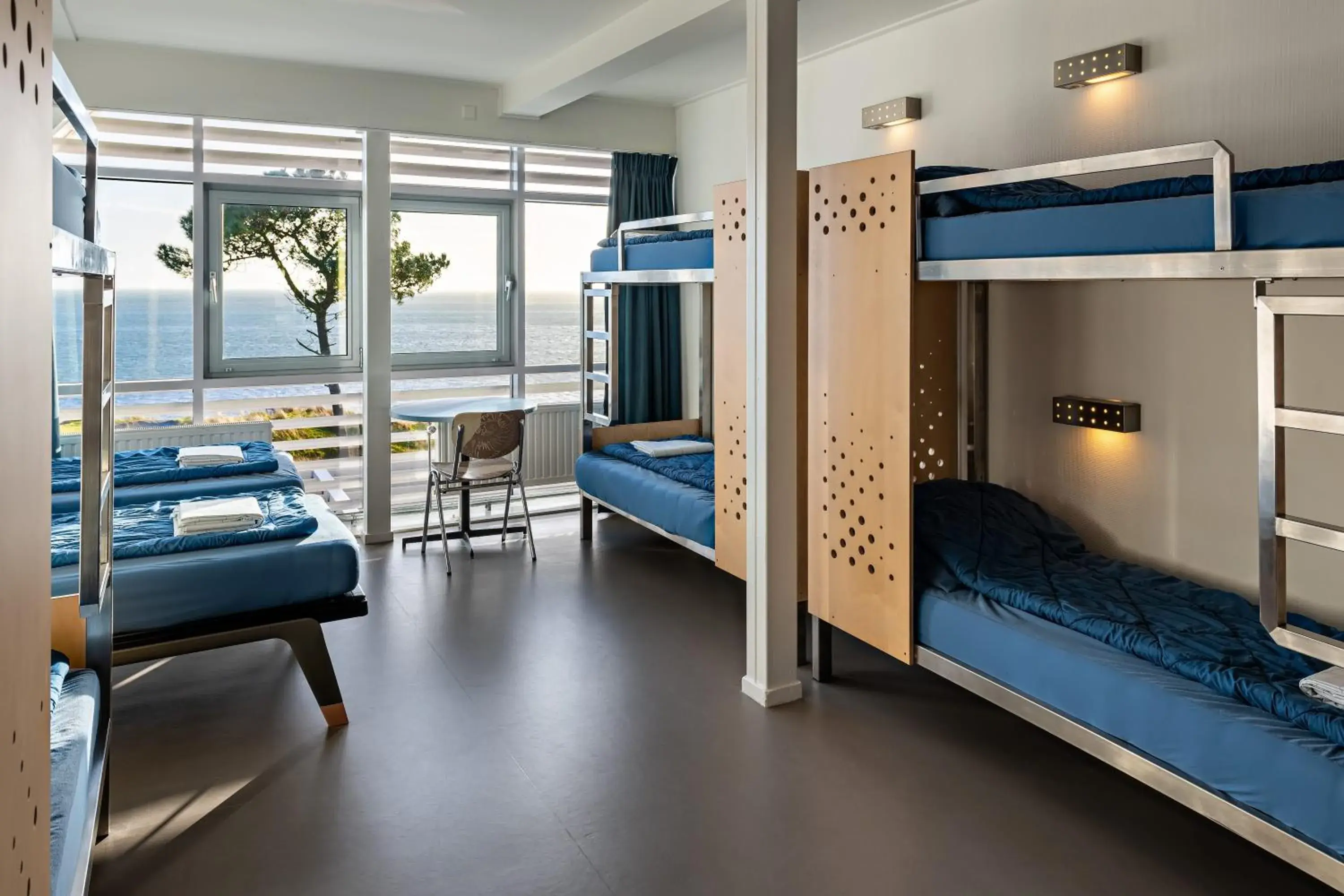 Bed in 10+-bed Mixed Room with Shower in Stayokay Hostel Terschelling Bed in 10+-bed Mixed Room with Shower in Stayokay Hostel Terschelling