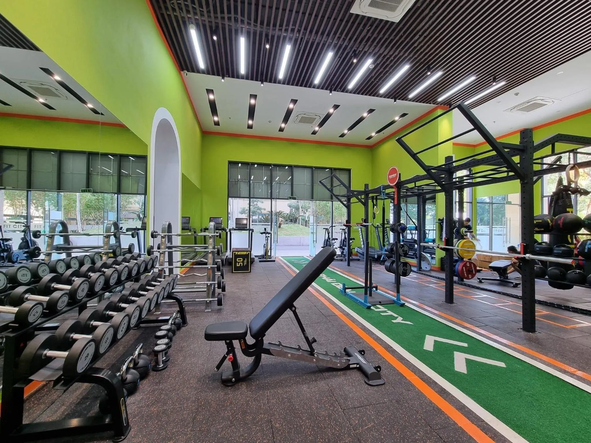 Fitness centre/facilities in Vinhomes D'capital Premium Apartment