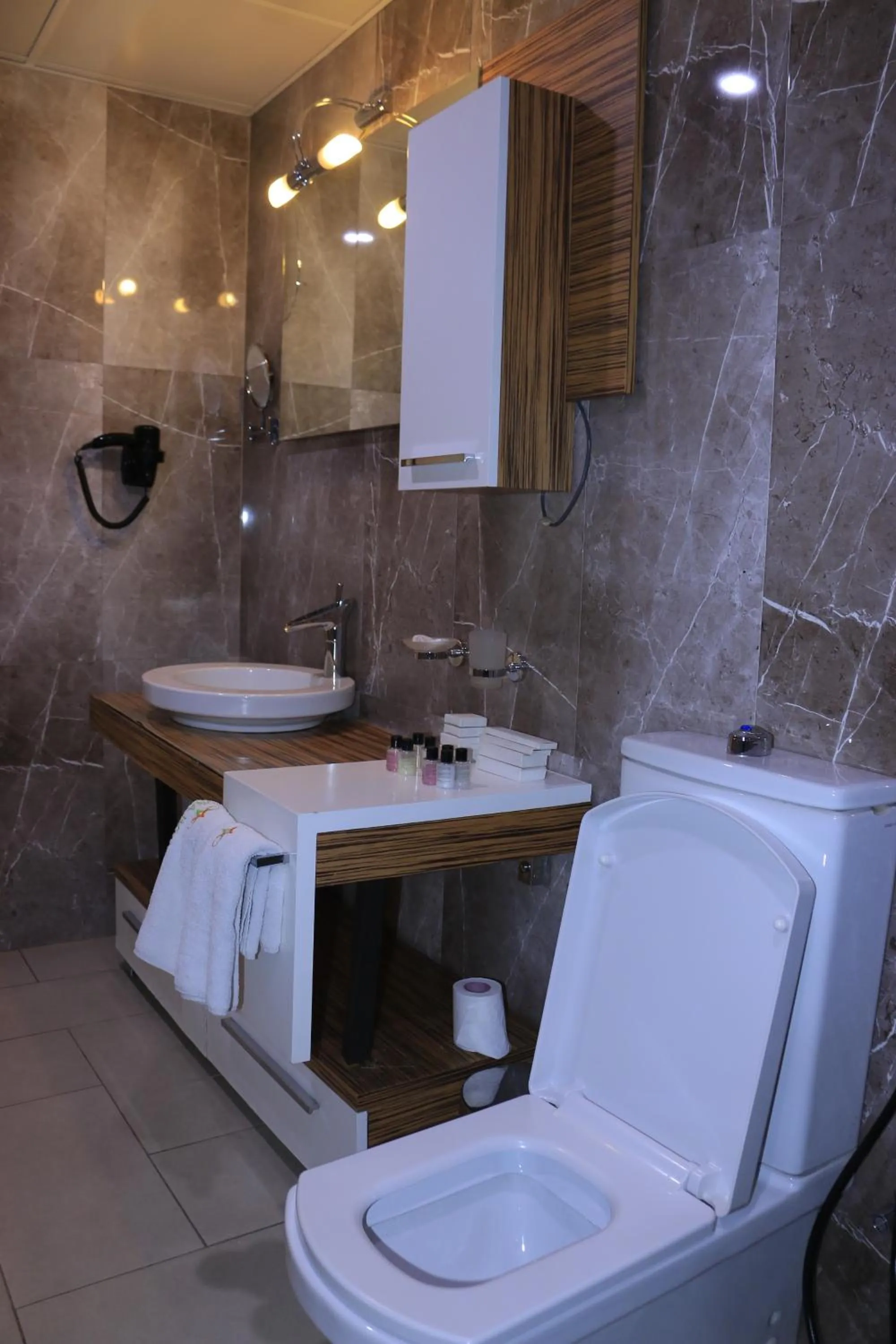 Bathroom in Momona Hotel