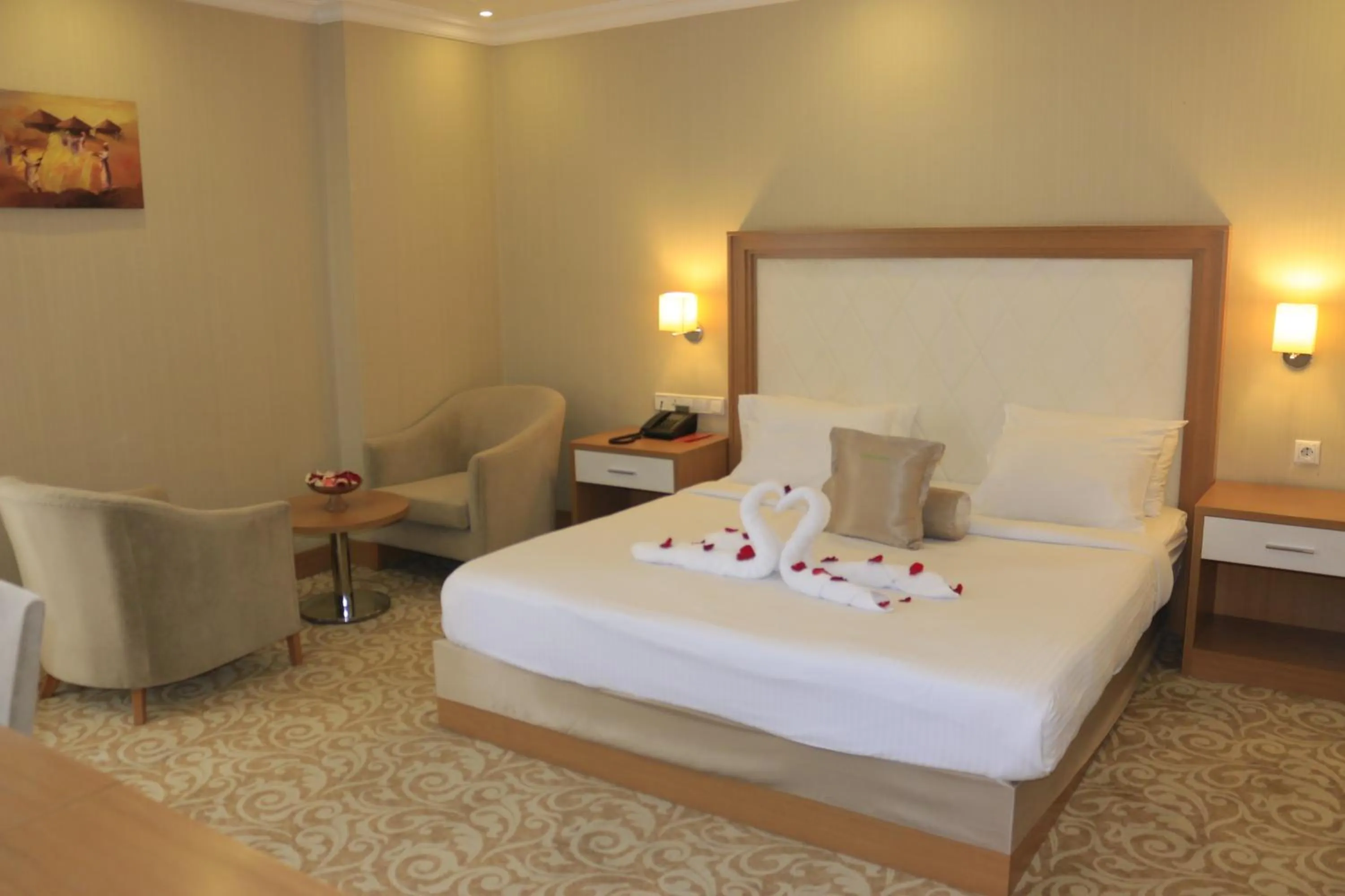 bunk bed, Bed in Momona Hotel