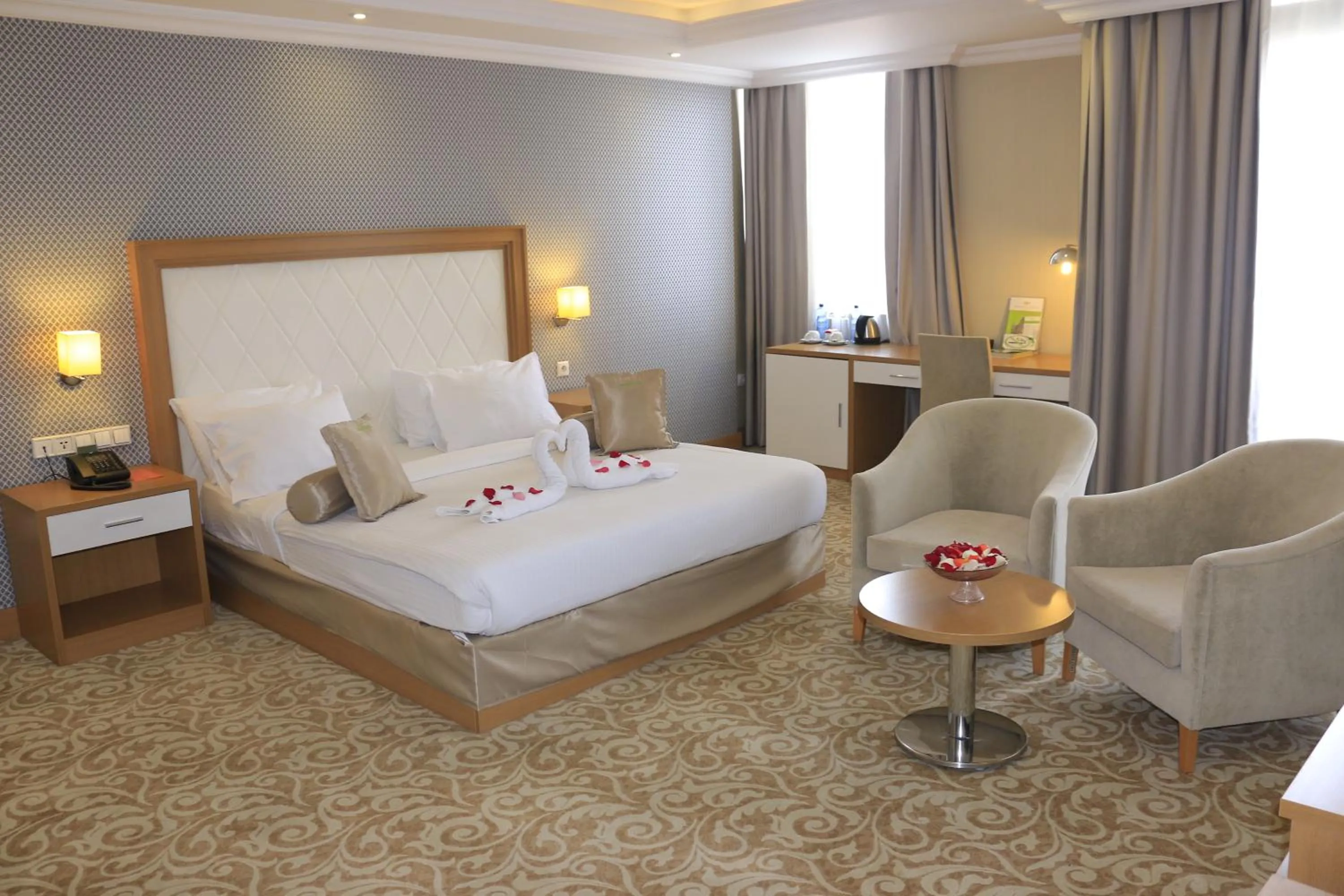 bunk bed, Bed in Momona Hotel