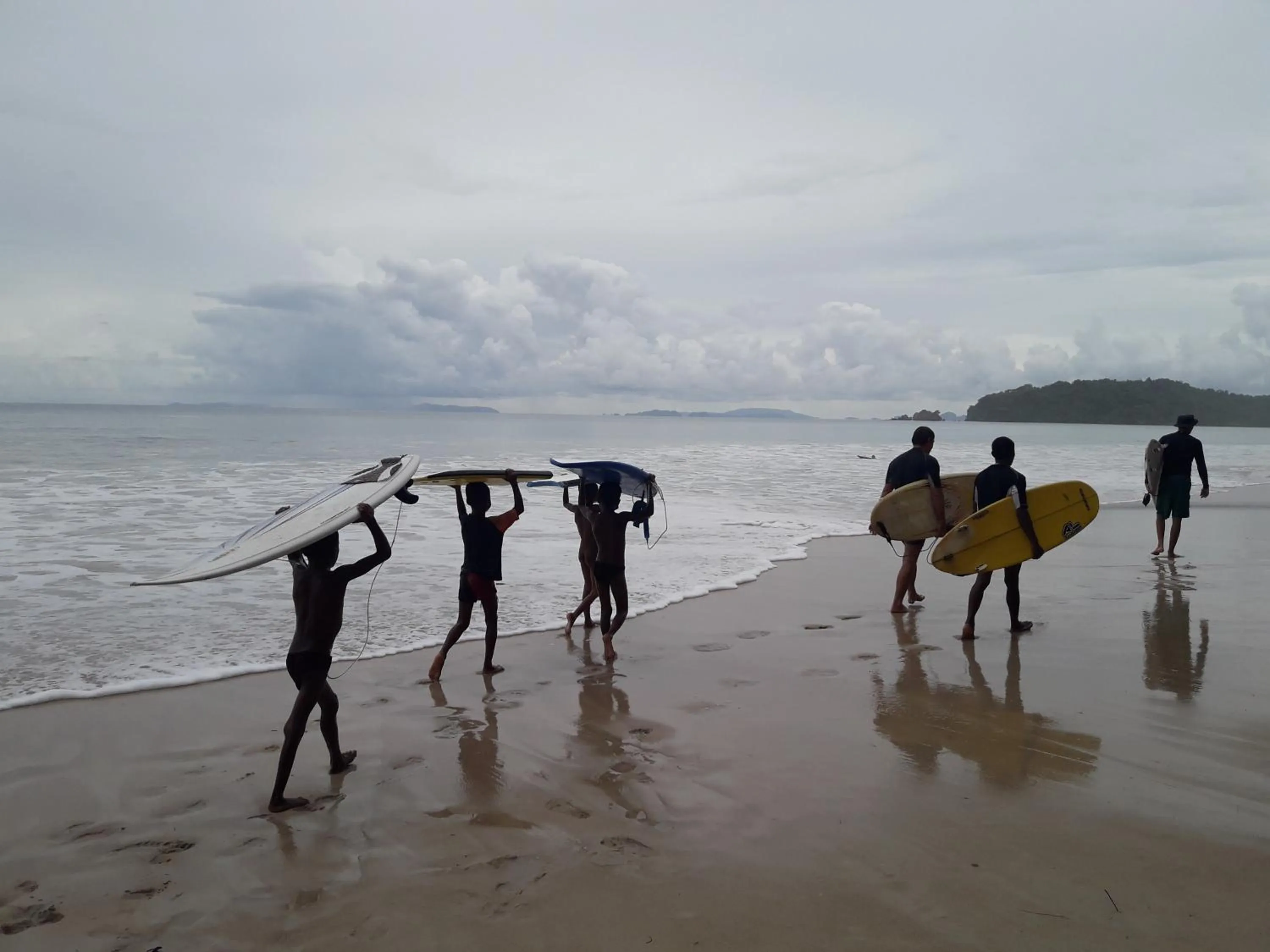 JJ Beach Resort & JJ Seafood