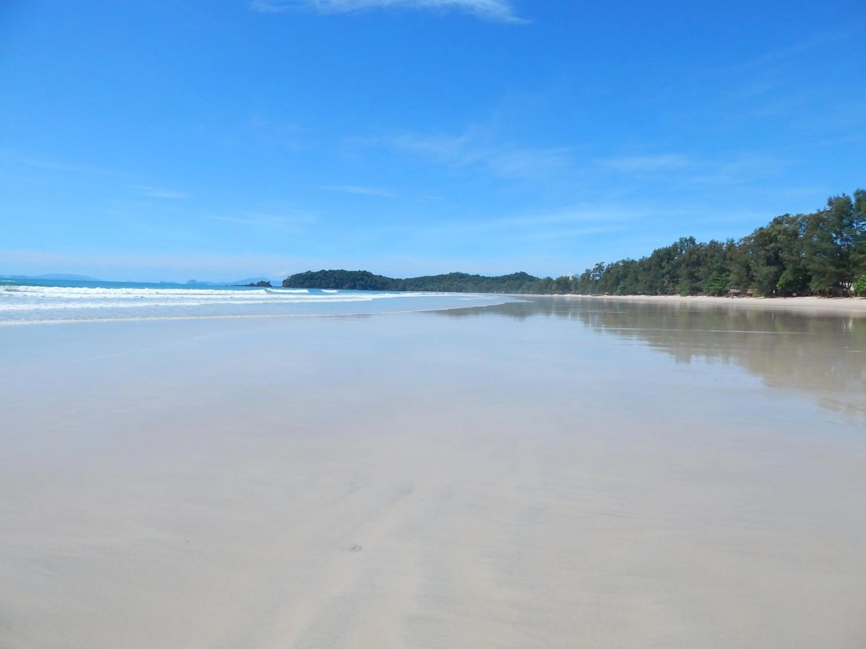 Day in JJ Beach Resort & JJ Seafood