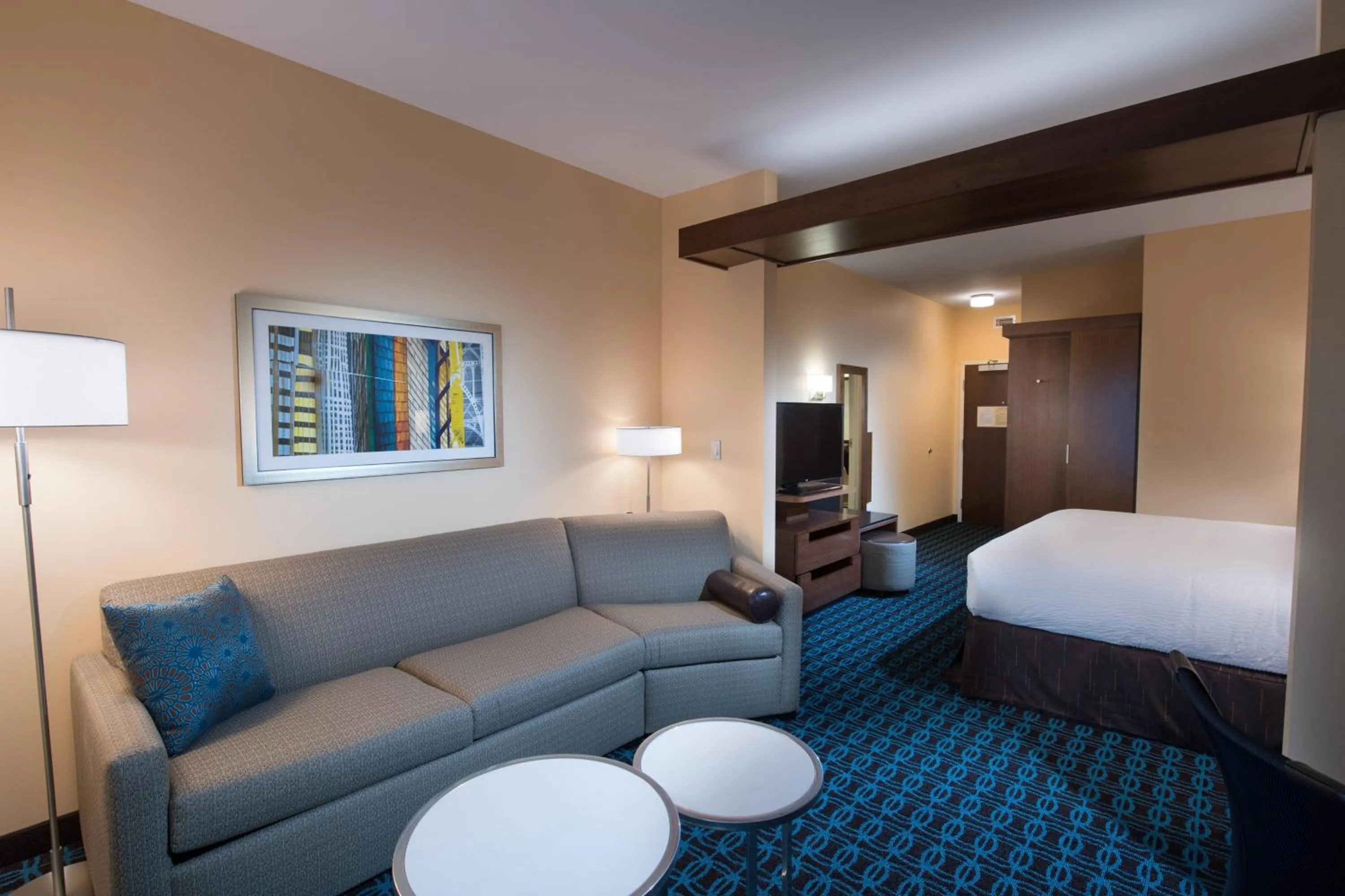 Photo of the whole room, Bed in Fairfield Inn & Suites by Marriott Houma Southeast