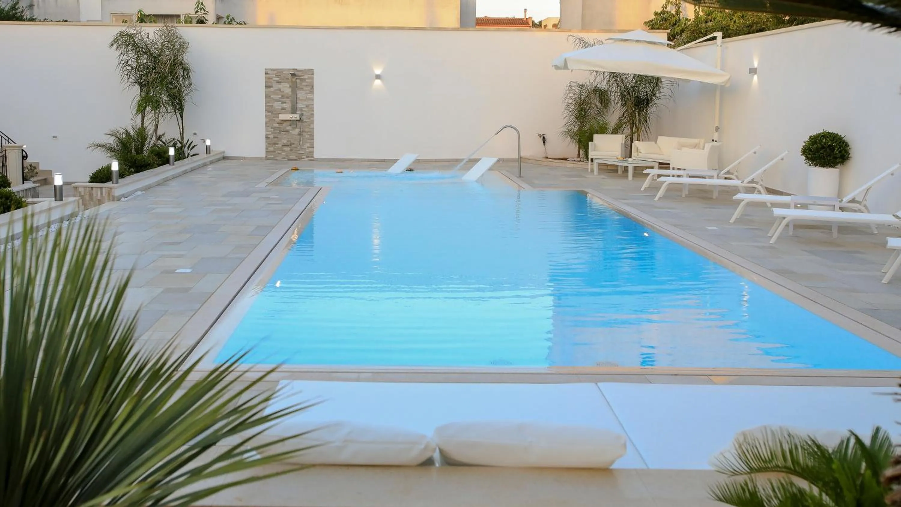 Pool view in Il Baiocco affittacamere piscina & SPA