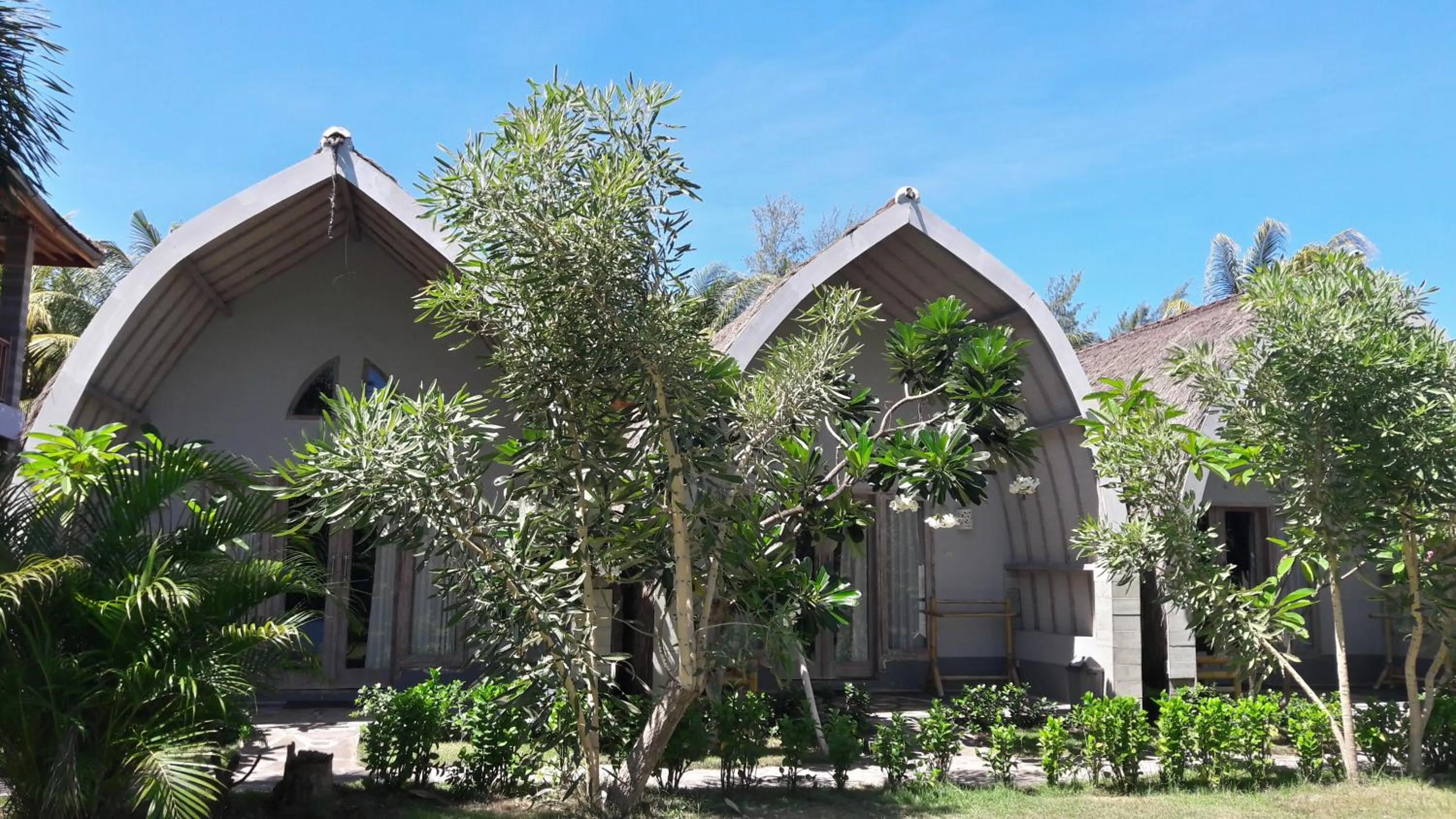 Property building in Puri Air Beach Resort & Spa