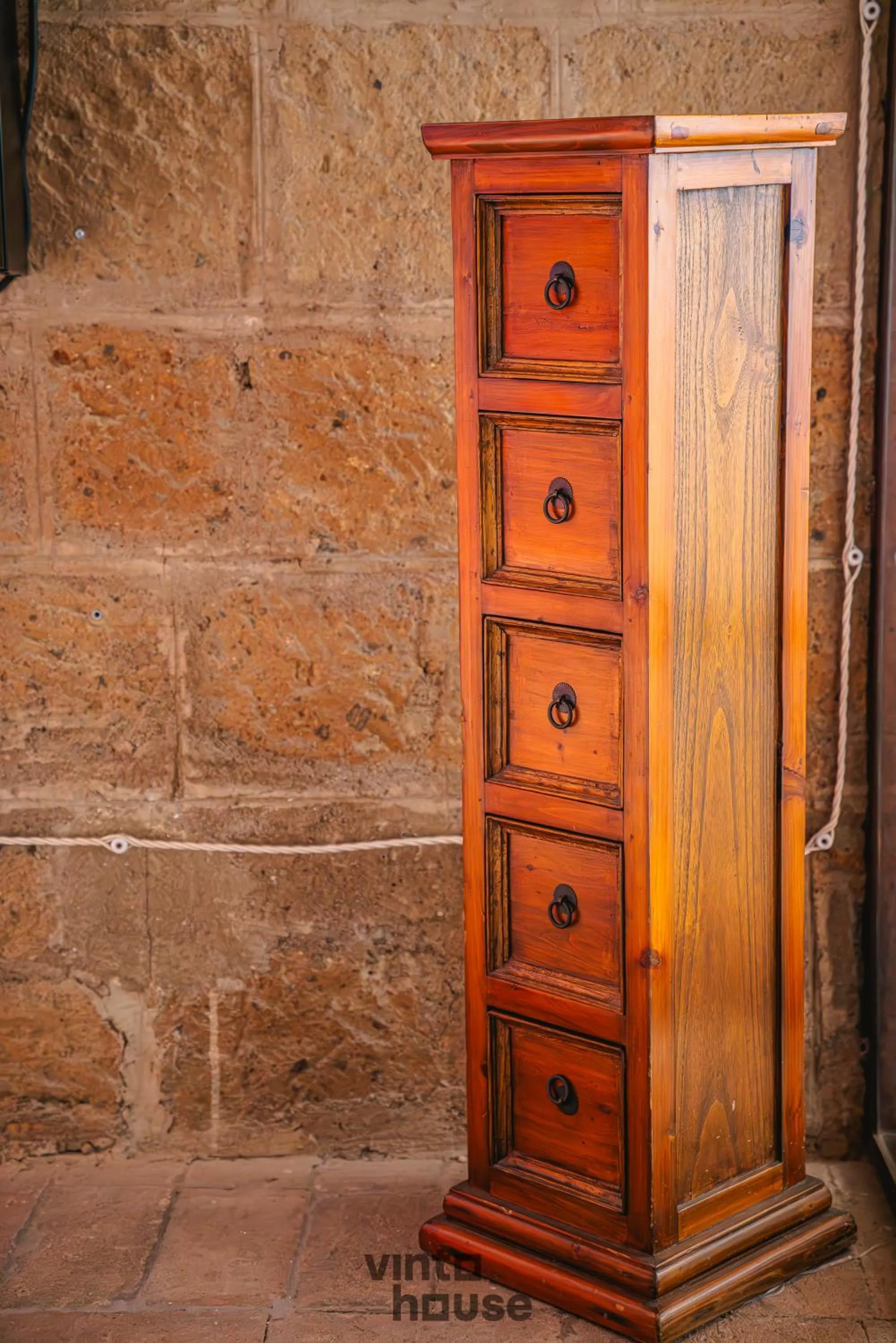 wardrobe in Libera Mente Civita