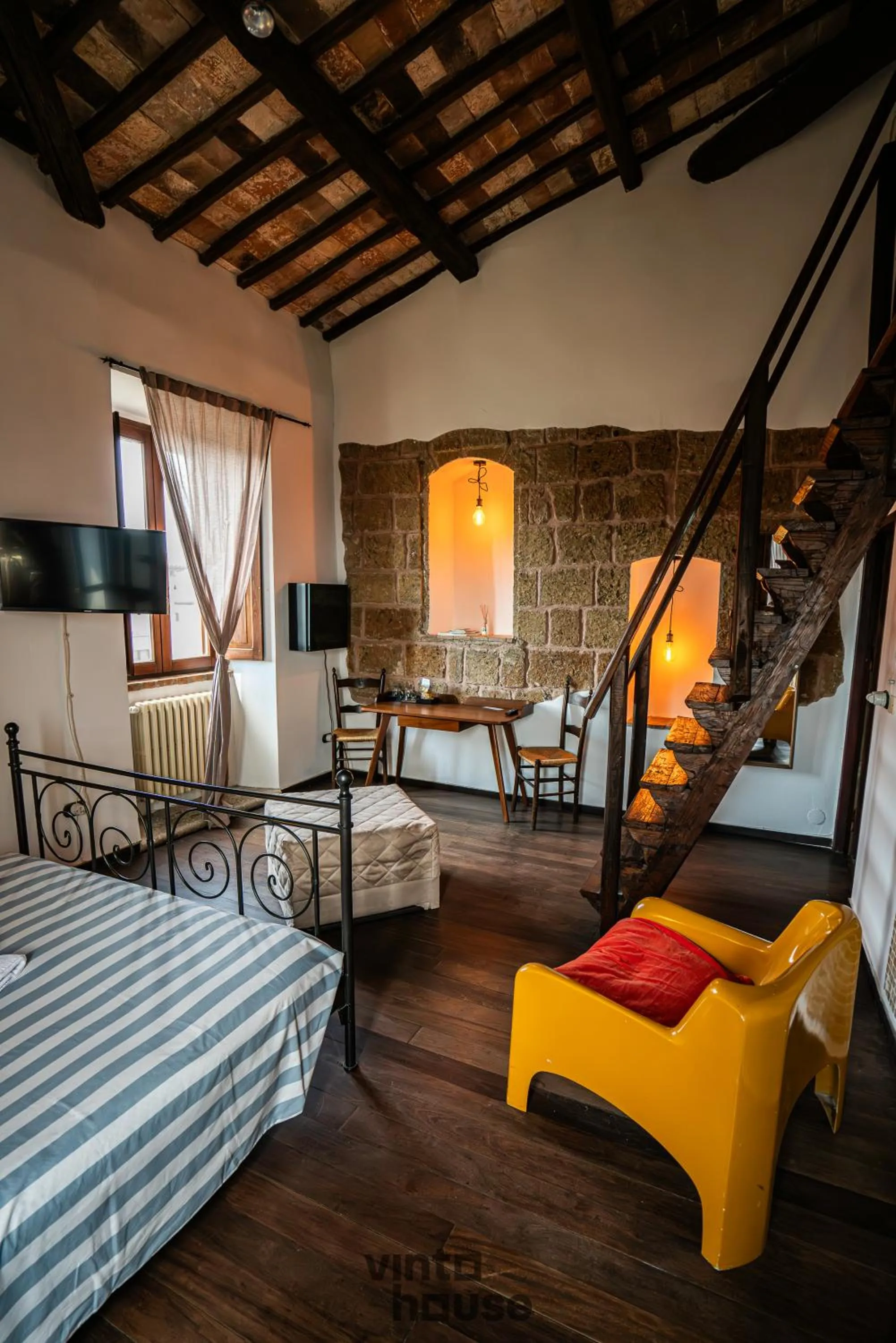 Bed in Libera Mente Civita