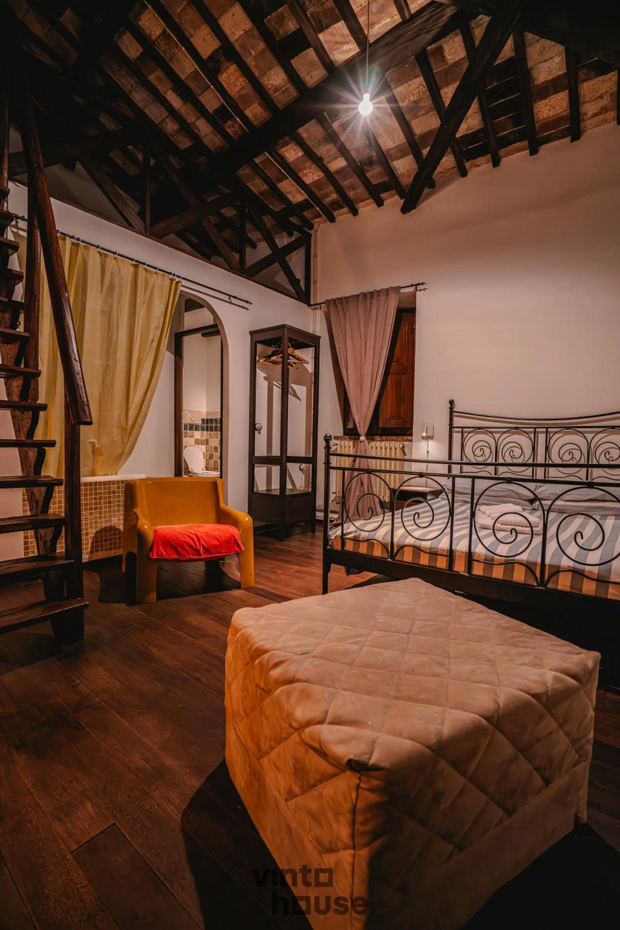 Bed in Libera Mente Civita