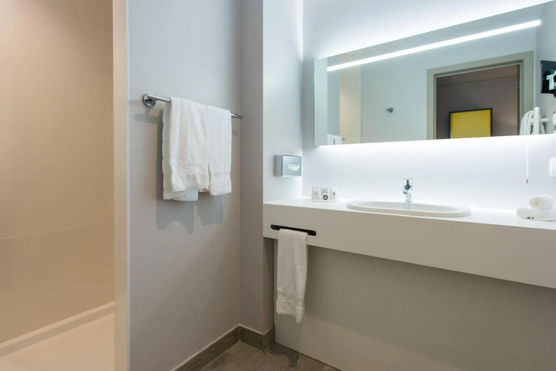 Bathroom in Martin's Red