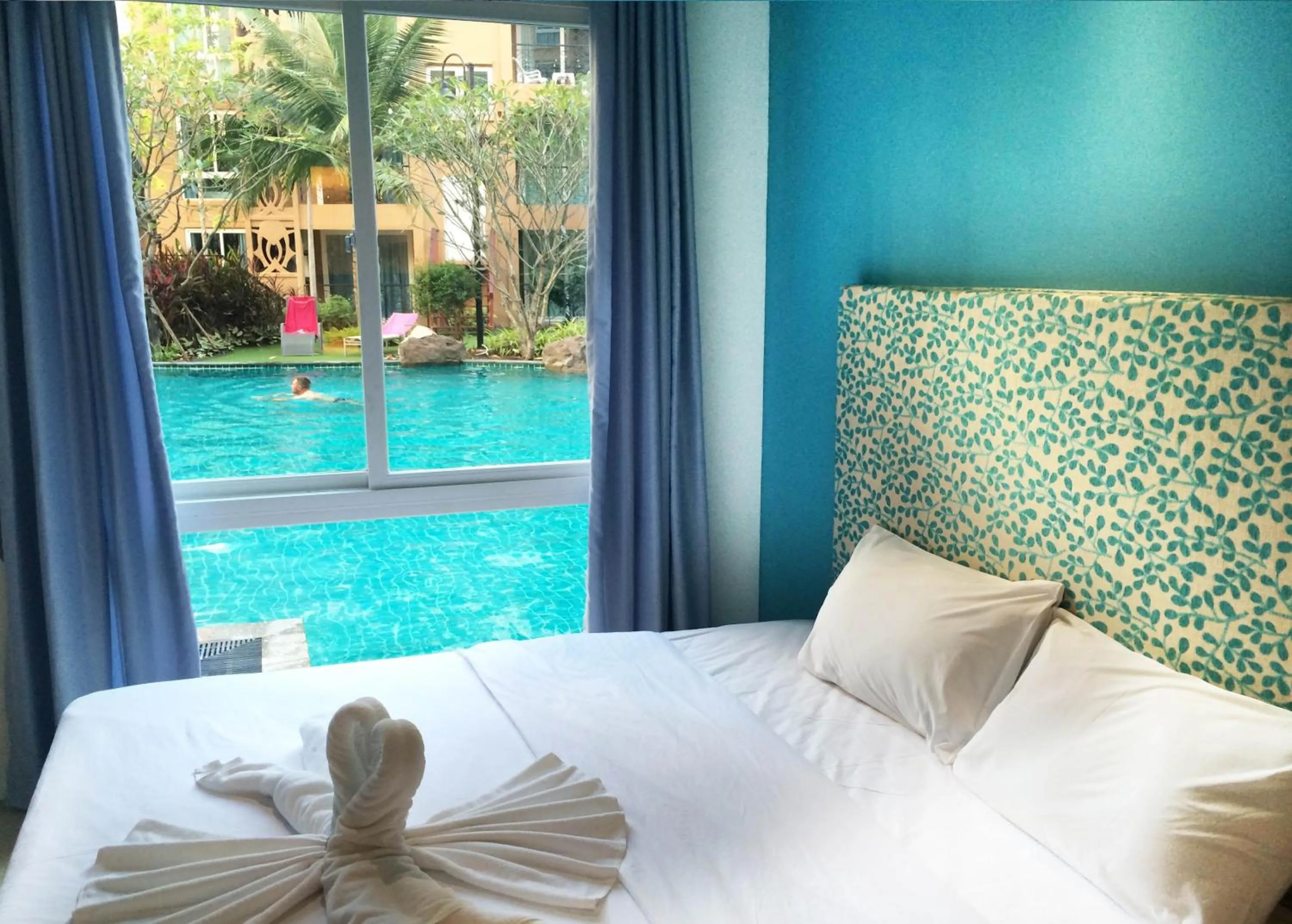 Bed in Atlantis Condo & Water Park Pattaya By the Sea
