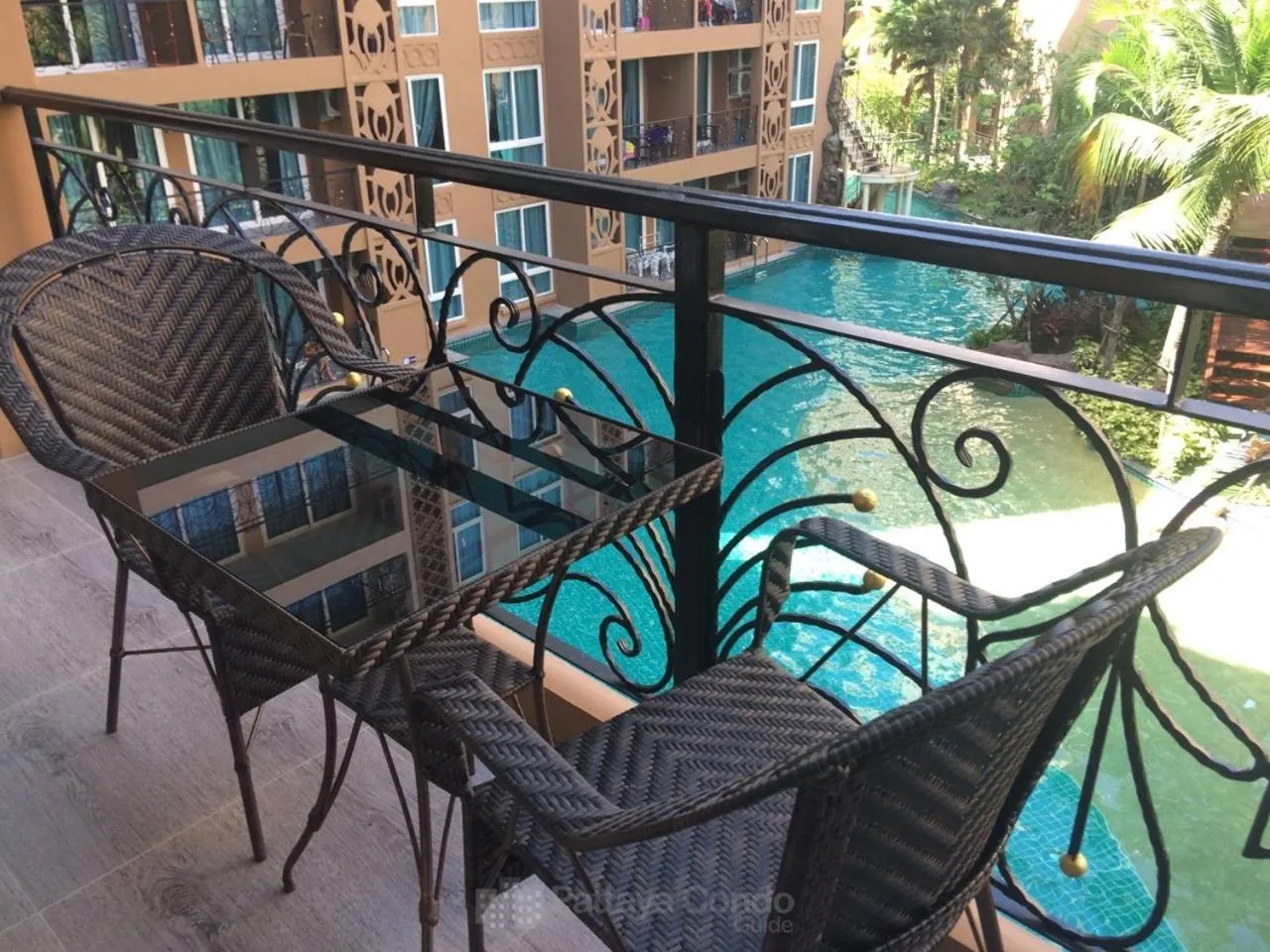 Living room in Atlantis Condo & Water Park Pattaya By the Sea