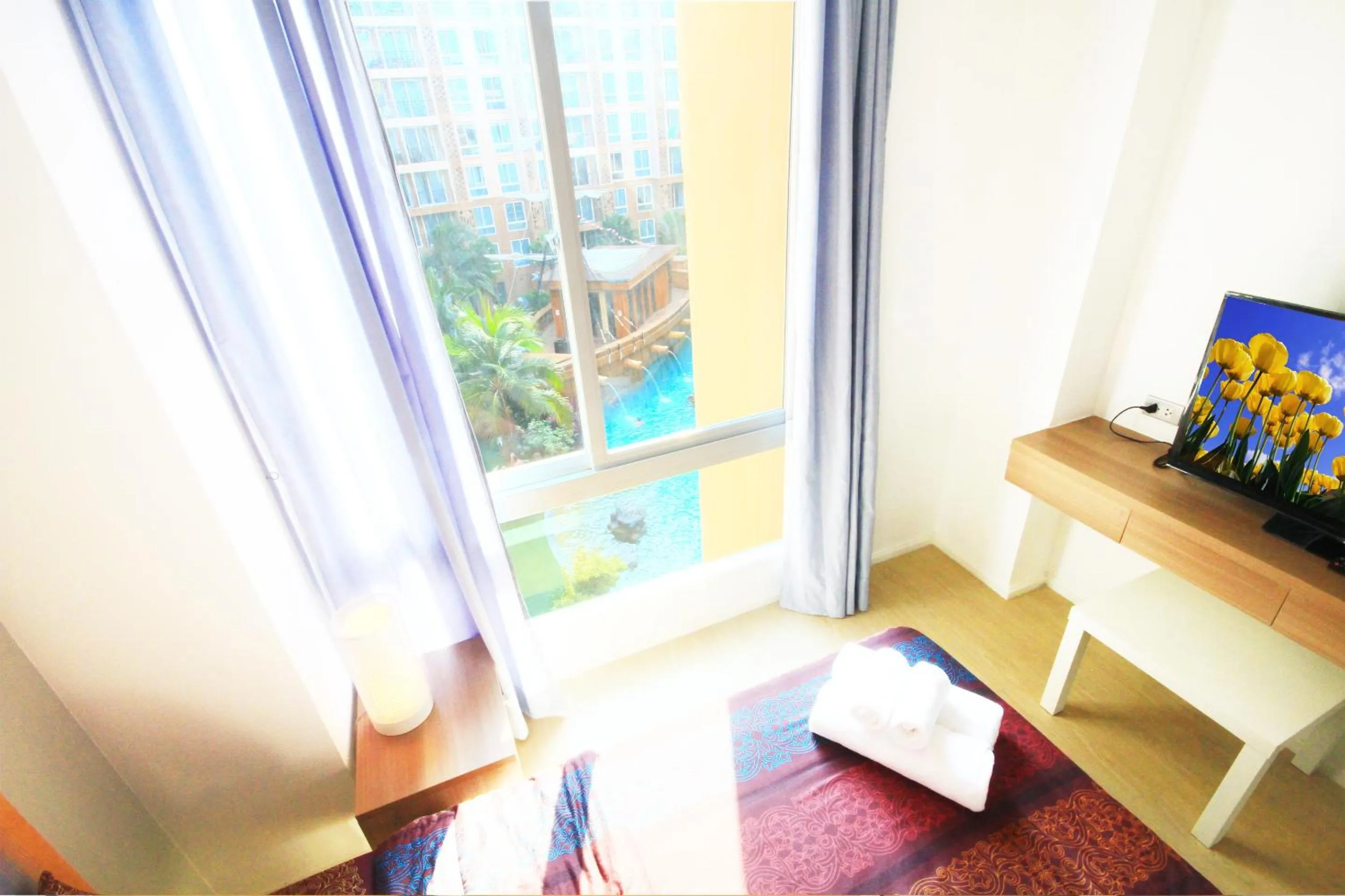 TV and multimedia in Atlantis Condo & Water Park Pattaya By the Sea