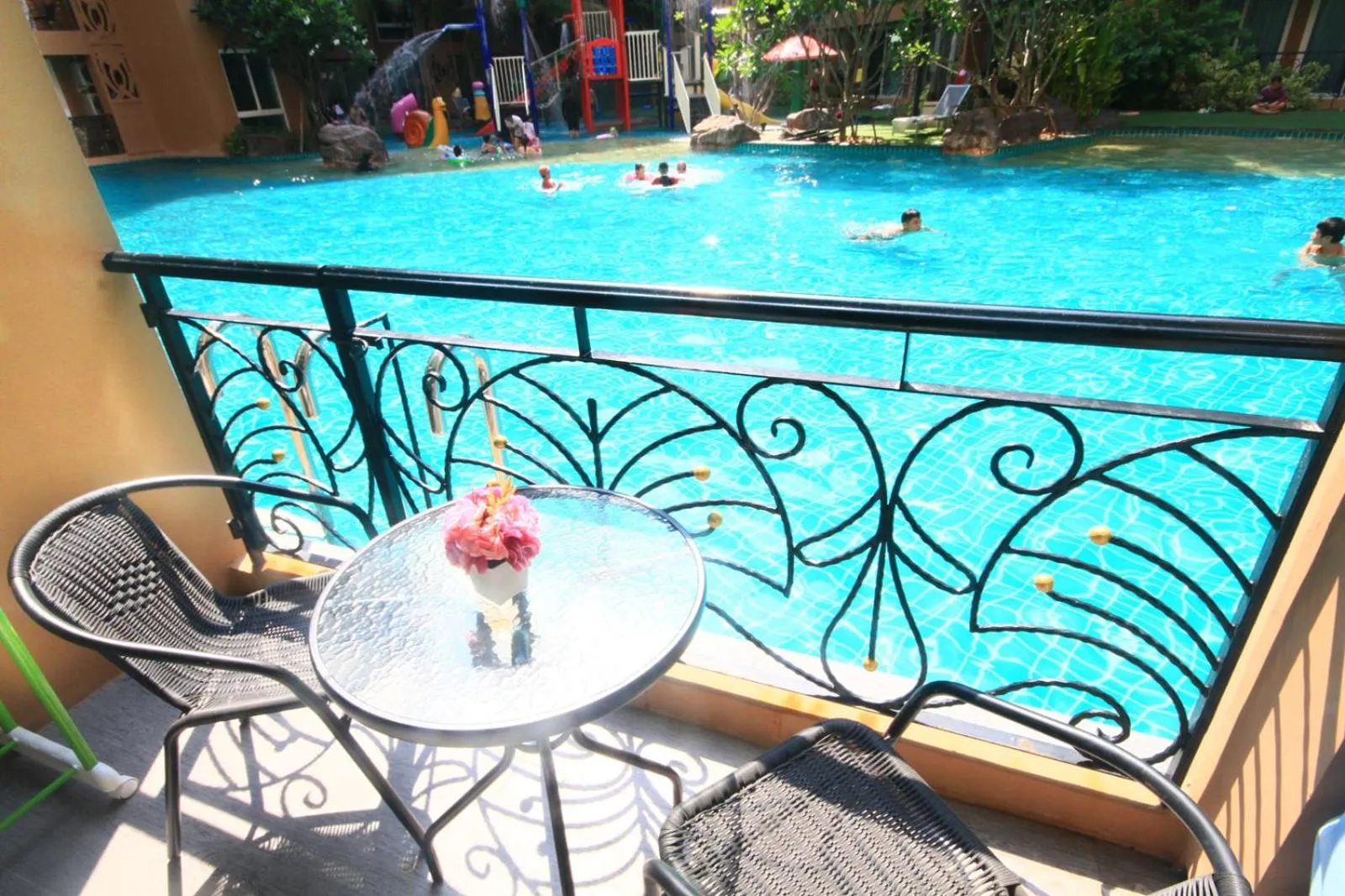 Swimming pool in Atlantis Condo & Water Park Pattaya By the Sea