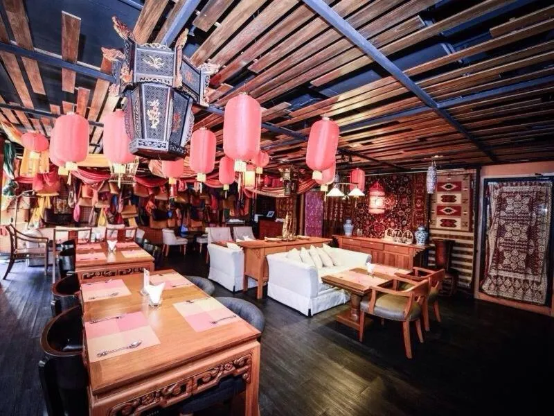 Restaurant/places to eat in Atlantis Condo & Water Park Pattaya By the Sea