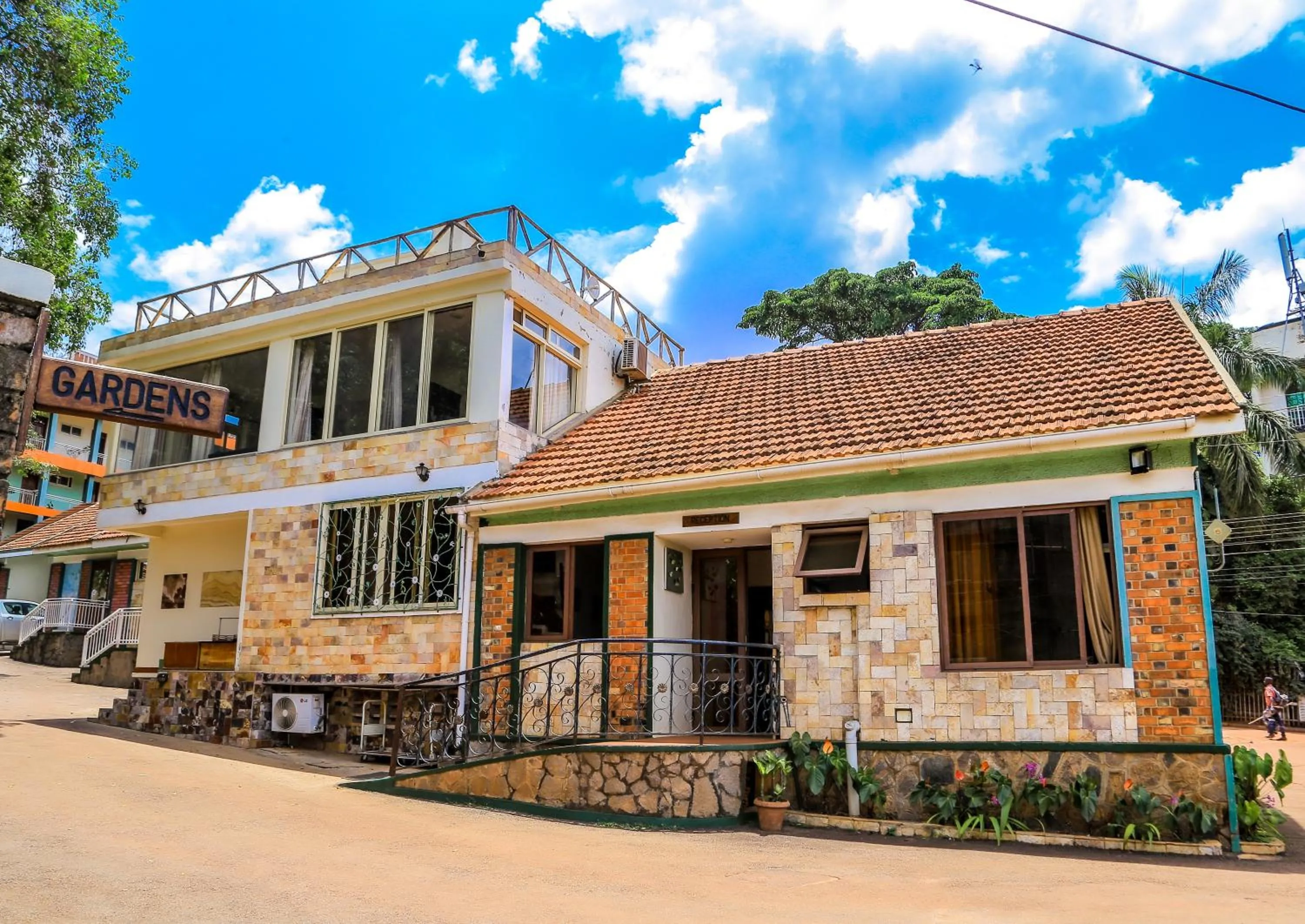 Lobby or reception in Shangri-la Hotel Muyenga