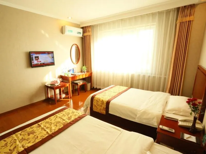 GreenTree Inn Beijing Changping Shahe Metro Station Express Hotel