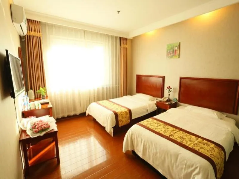 GreenTree Inn Beijing Changping Shahe Metro Station Express Hotel