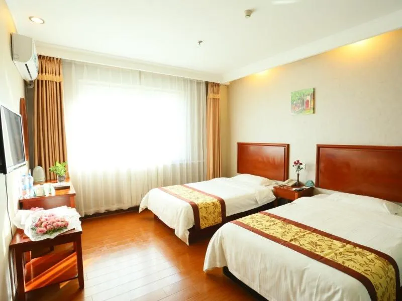 GreenTree Inn Beijing Changping Shahe Metro Station Express Hotel
