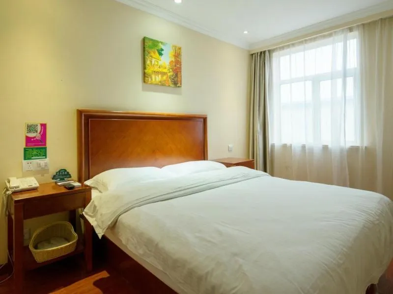 GreenTree Inn Shanghai Luojing Express Hotel