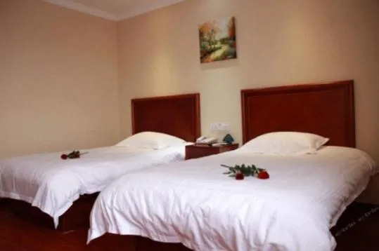 GreenTree Inn Shanghai Luojing Express Hotel