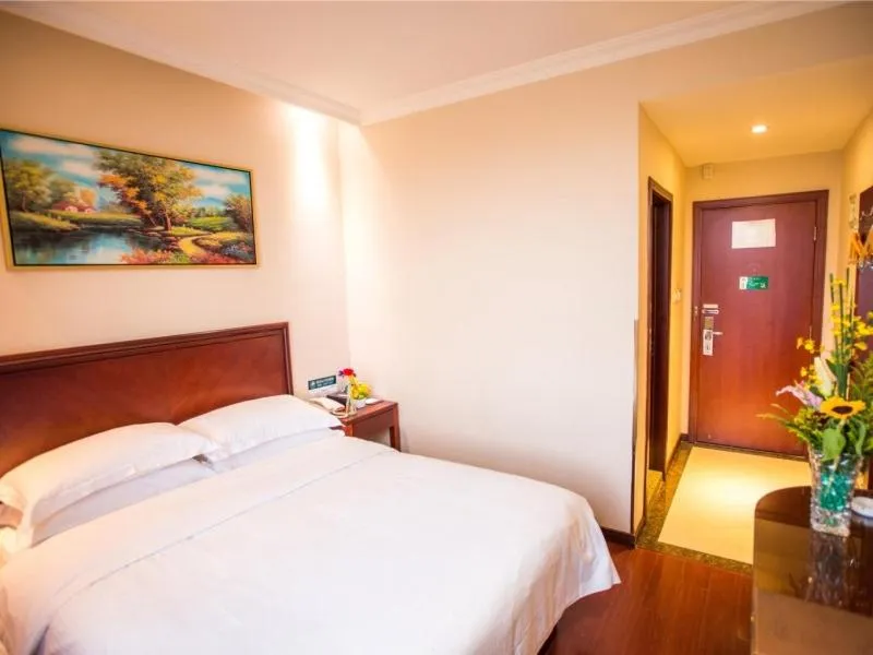 GreenTree Inn Shanghai Waigaoqiao Free Trade Zone Express Hotel