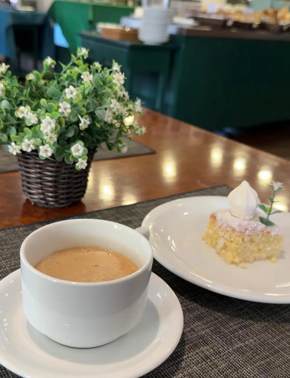 Breakfast in Hotel Normandie - by Easy Hotéis