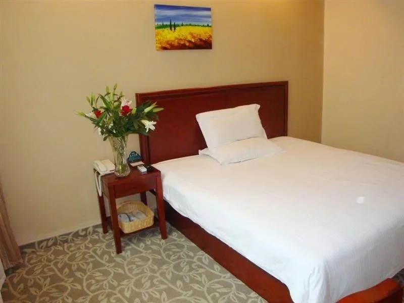 GreenTree Inn Shanghai Nanqiao Nanfeng Highway Express Hotel