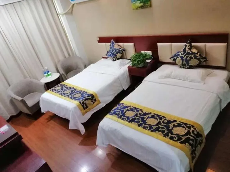 Bed in GreenTree Inn Tianjin Beiyang Bridge Business Hotel