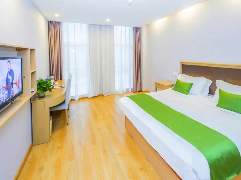 Bed in GreenTree Inn Tianjin Xiqing Development Zone Renrenle Square Express Hotel