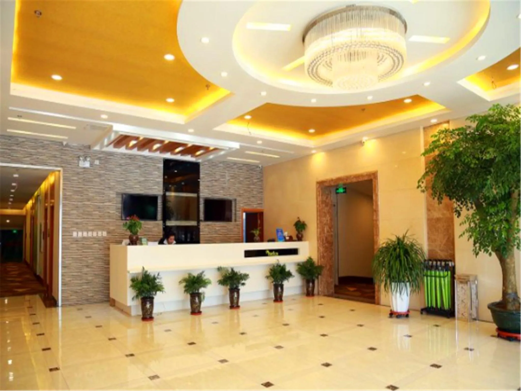 Lobby or reception in Vatica Tianjin Dagang Xuefu Road University Town Hotel