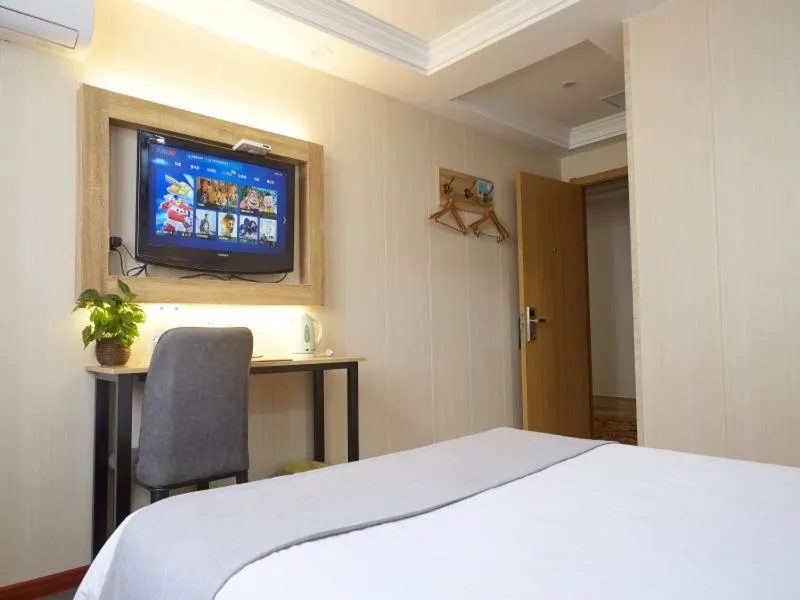 Bed in GreenTree Inn Nanjing Qinhuai District Xinjiekou Subway Station Express Hotel